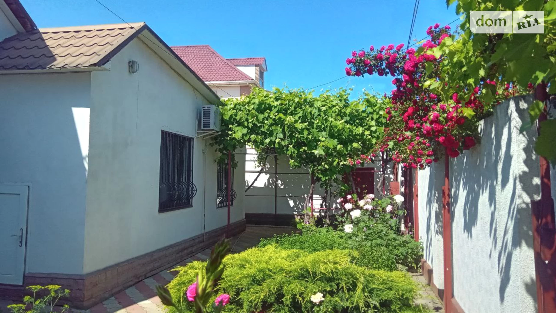 Продается одноэтажный дом 99 кв. м с садом, цена: 125000 $ - фото 2