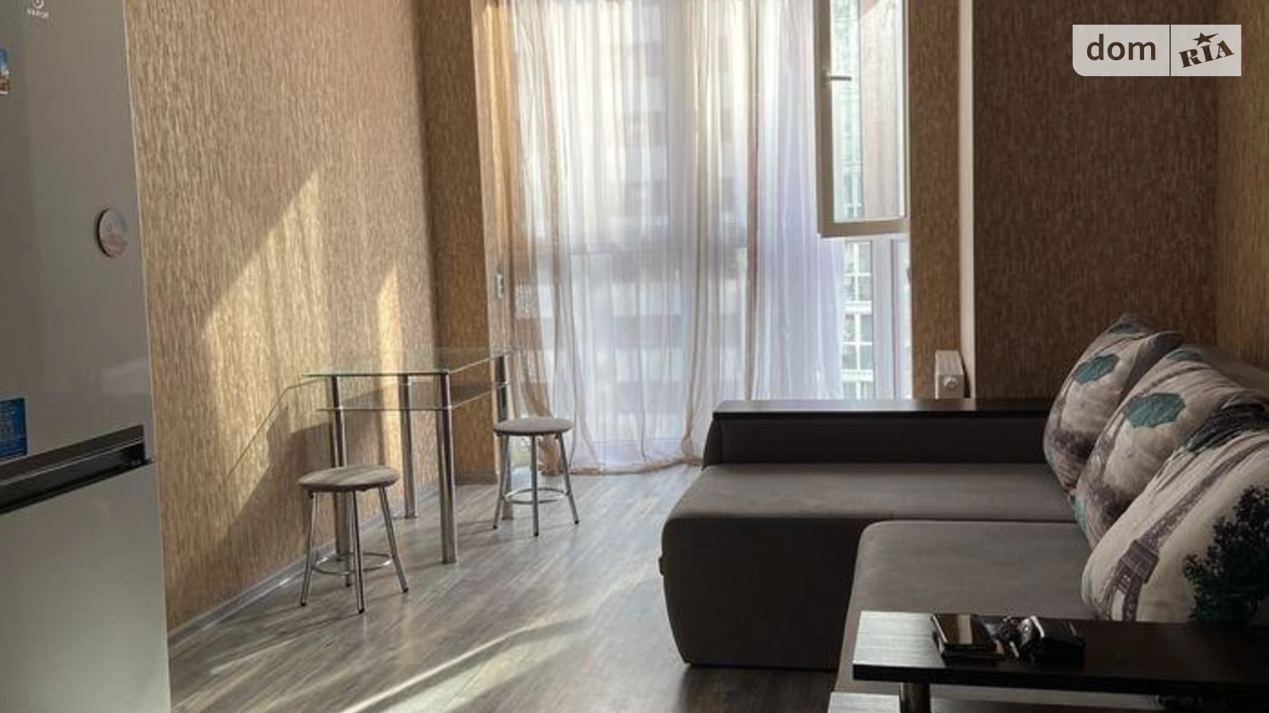 Продається 1-кімнатна квартира 50.4 кв. м у Києві, вул. Драгоманова, 2А - фото 2