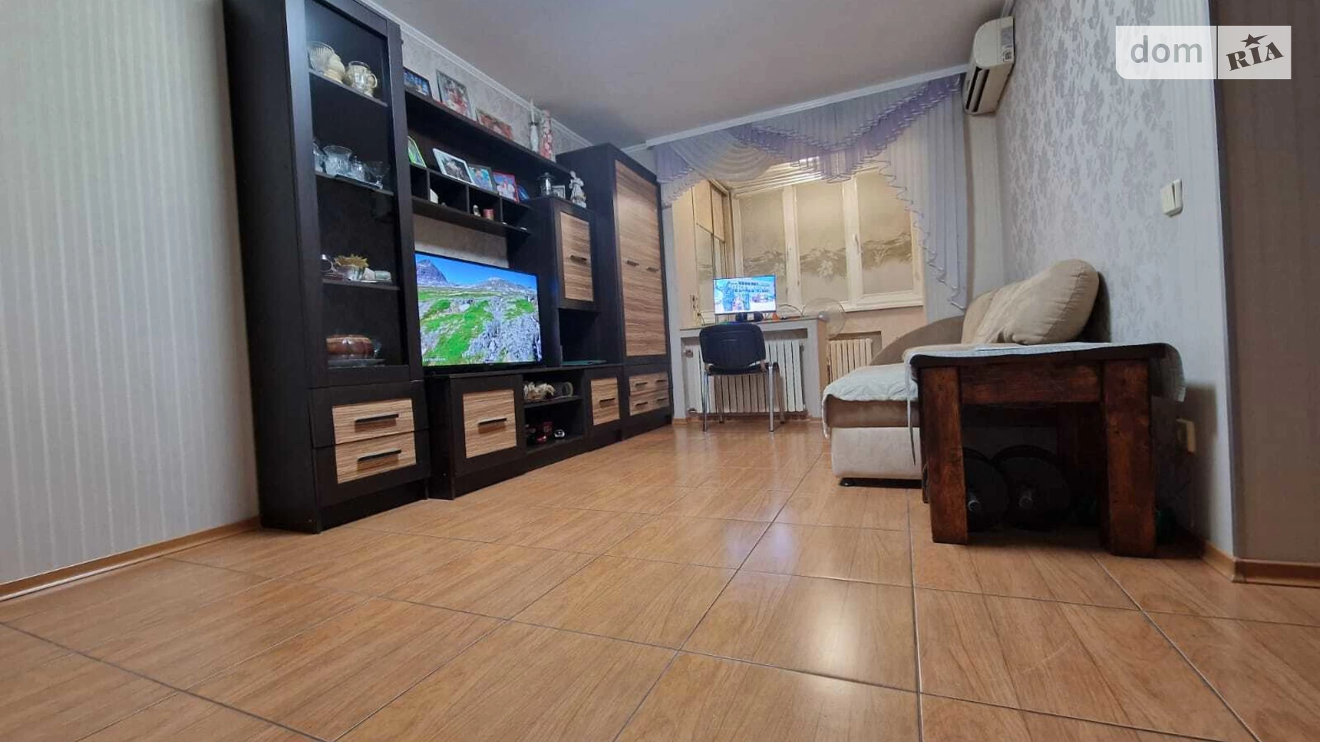 Продается 2-комнатная квартира 46 кв. м в Слобожанском, ул. Тепличная - фото 3