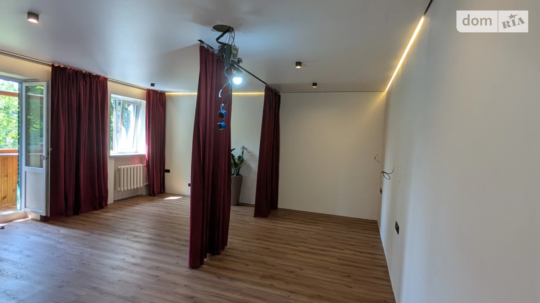 Продается 1-комнатная квартира 46 кв. м в Киеве, ул. Академика Янгеля, 2А - фото 3