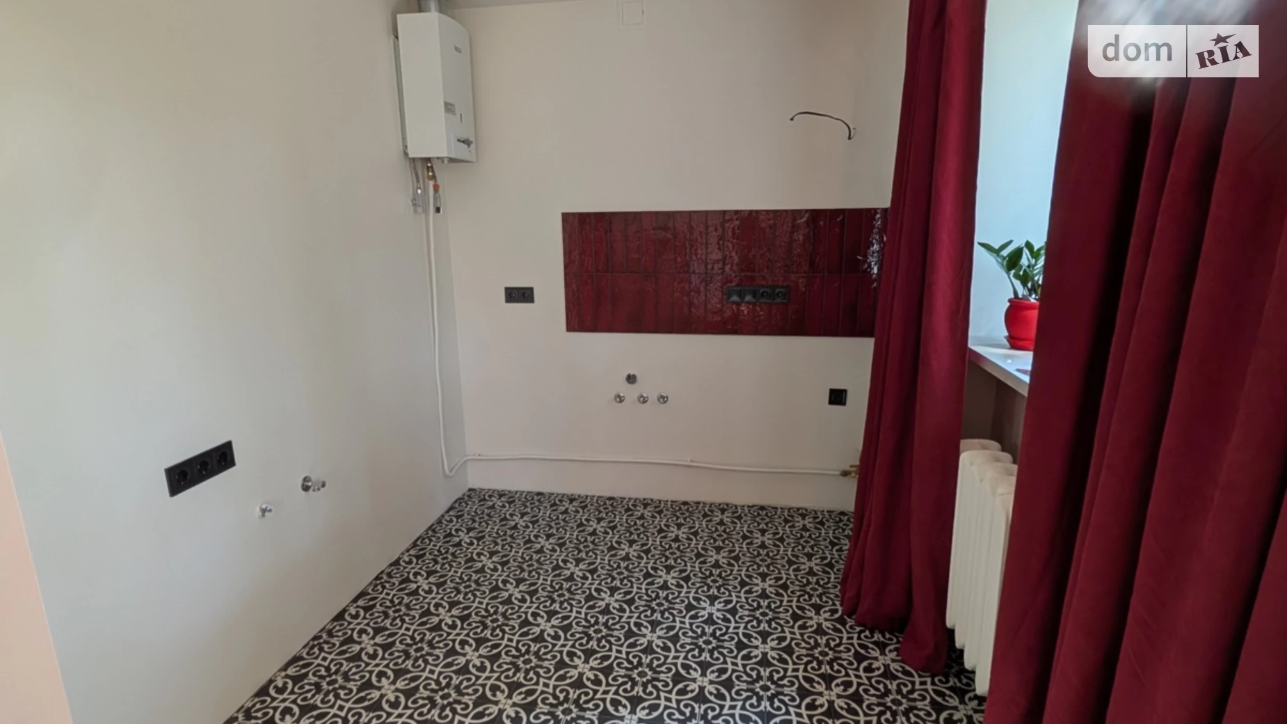 Продается 1-комнатная квартира 46 кв. м в Киеве, ул. Академика Янгеля, 2А - фото 5