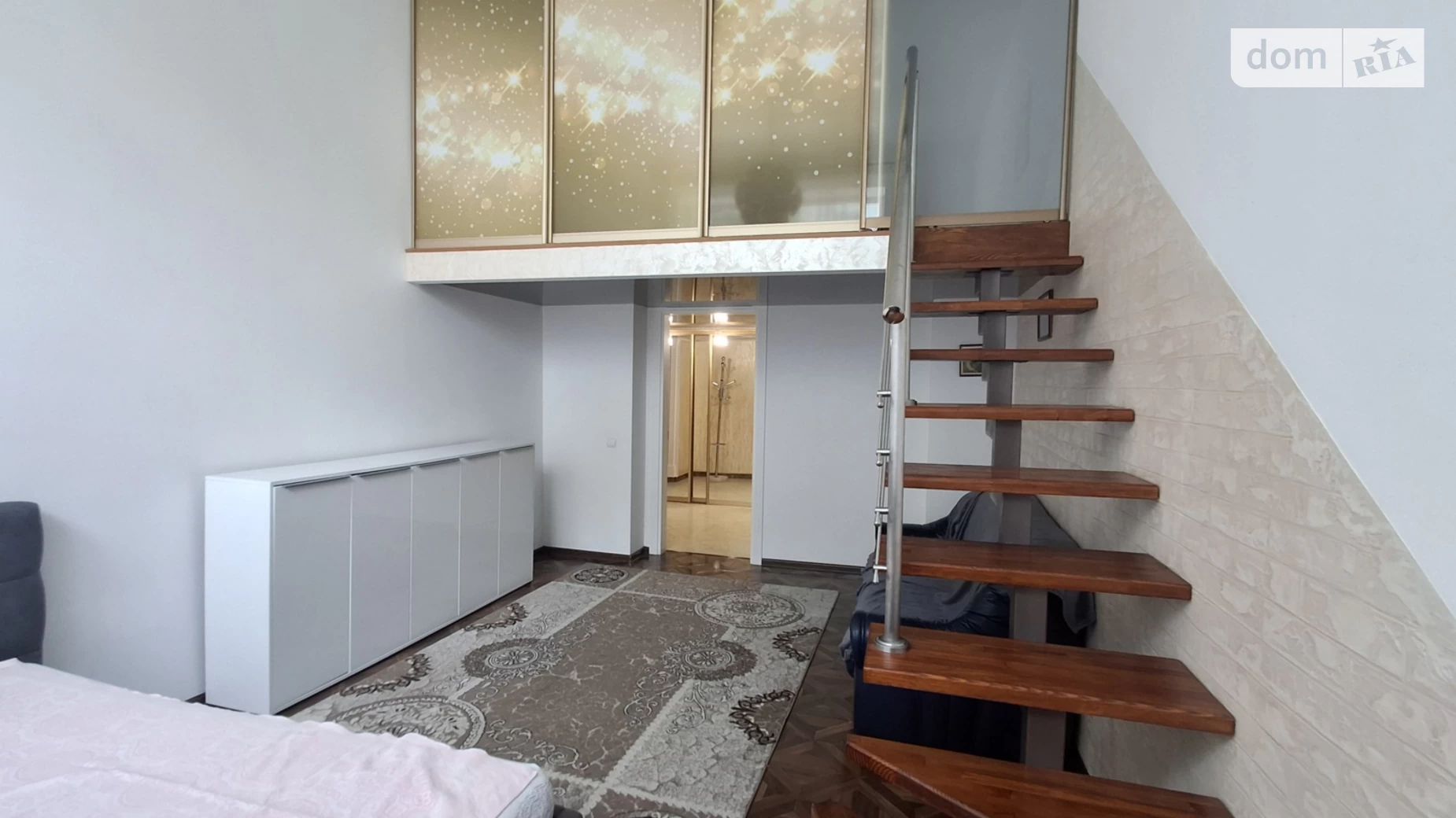 1-комнатная квартира 55 кв. м в Тернополе, ул. Академика Сергея Королева - фото 3