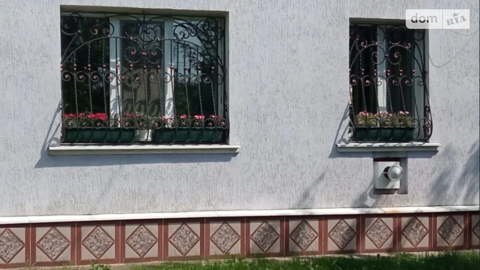 Продается 1-комнатная квартира 30 кв. м в Лебедине, ул. Сумская, 88 - фото 2
