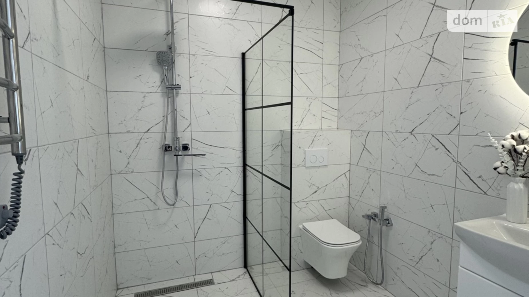 Продается дом на 2 этажа 220 кв. м с гаражом, цена: 160000 $ - фото 3
