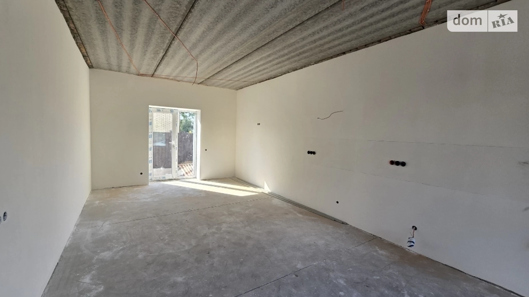 Продается дом на 2 этажа 160 кв. м с верандой, цена: 91999 $ - фото 4