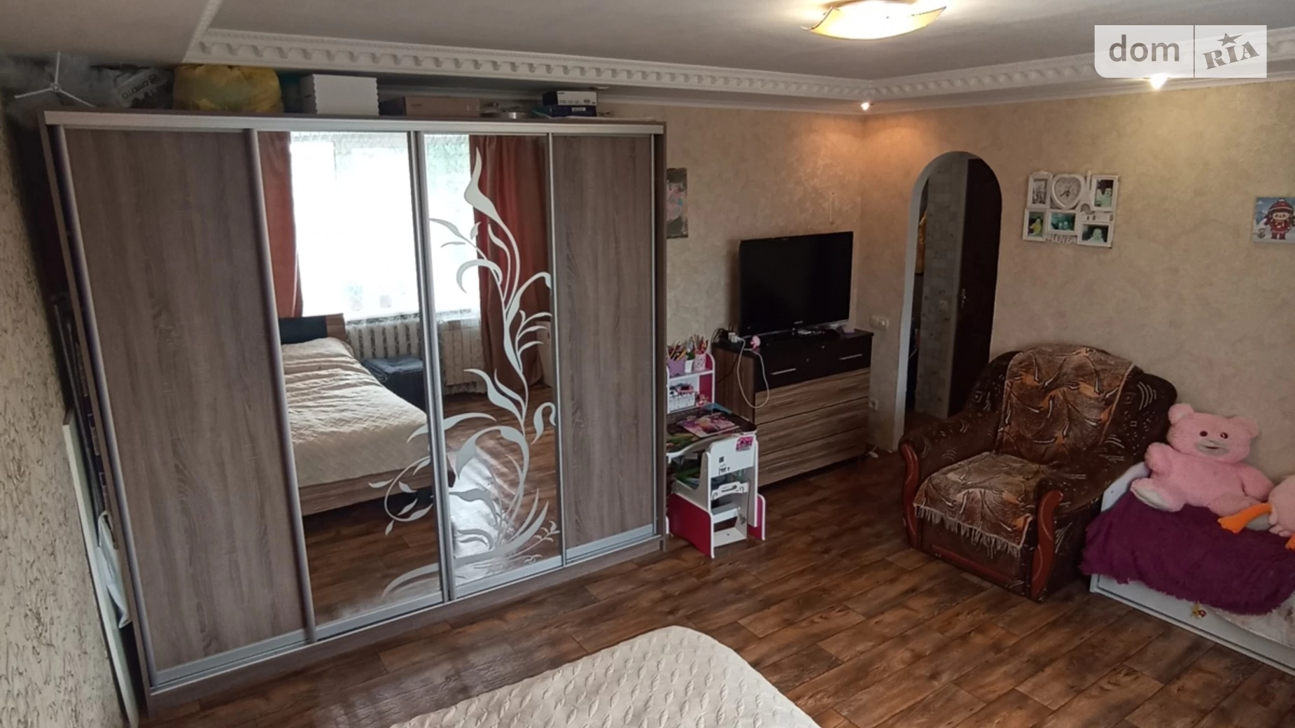 Продается 1-комнатная квартира 33 кв. м в Бородянке, цена: 22490 $ - фото 2