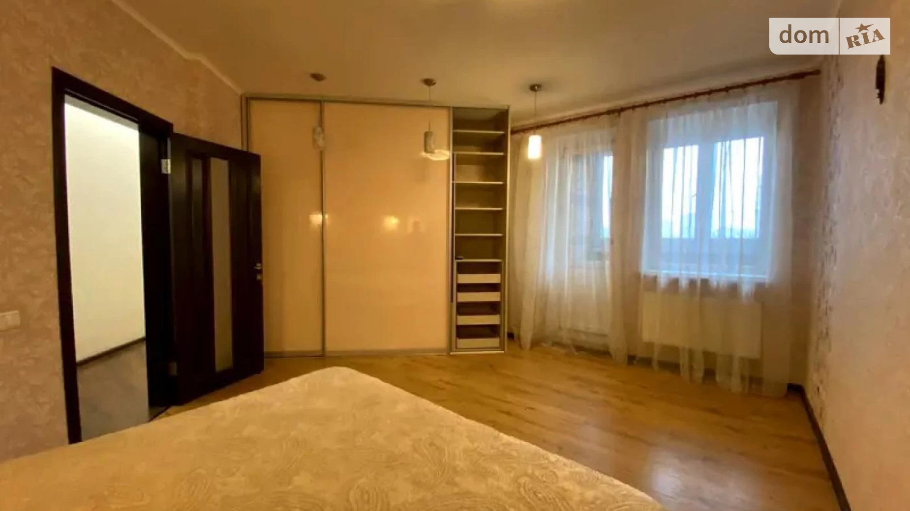Сдается в аренду 3-комнатная квартира 115 кв. м в Киеве, пл. Голосеевская, 13А - фото 4