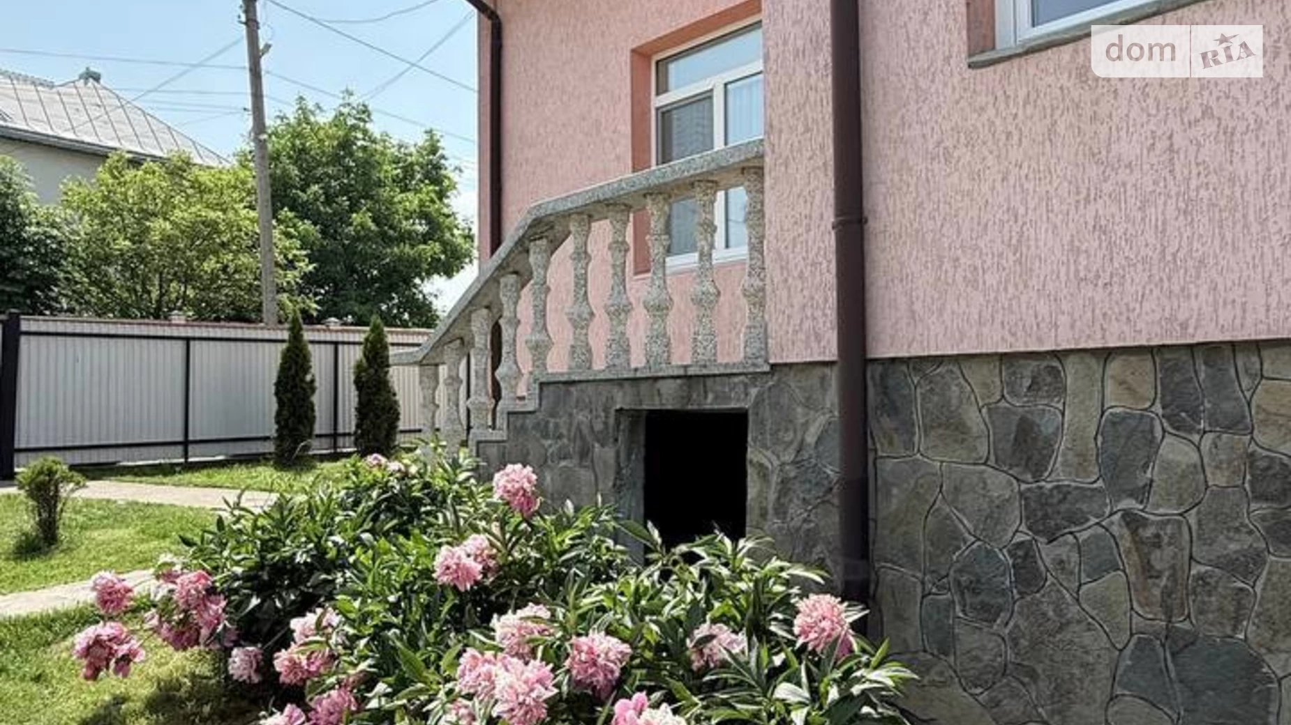 Продается дом на 2 этажа 288 кв. м с верандой, цена: 180000 $ - фото 4