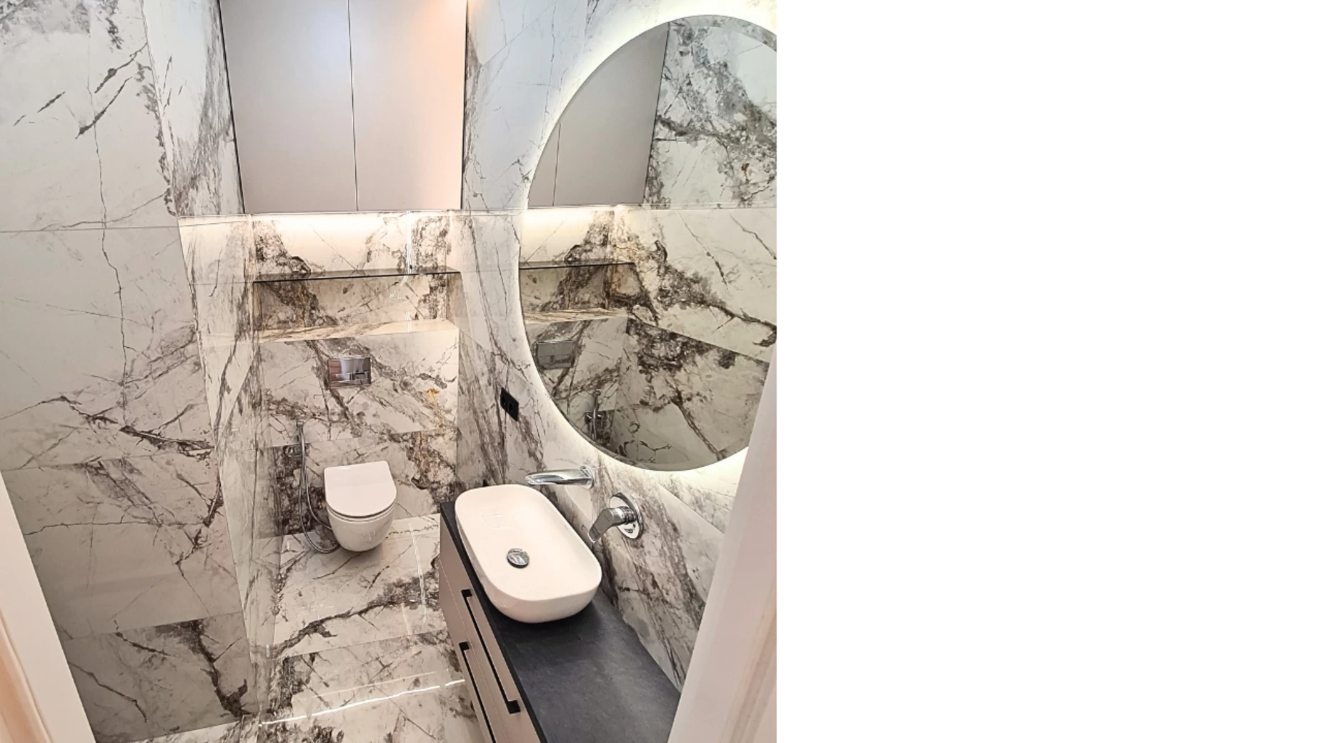 Продается 1-комнатная квартира 42 кв. м в Одессе, пер. Курортный, 1 - фото 3