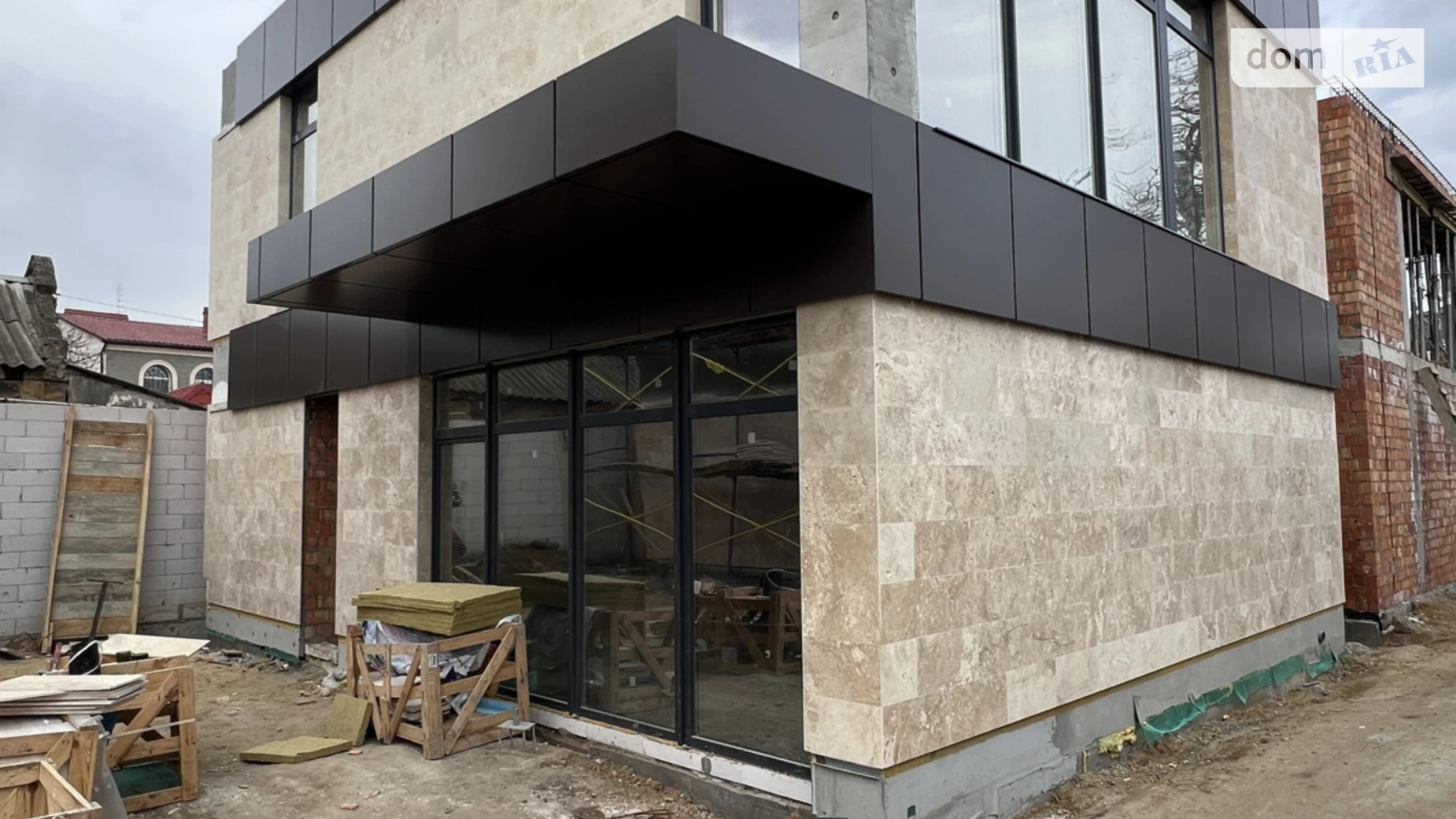 Продается дом на 2 этажа 190 кв. м с баней/сауной, цена: 225000 $ - фото 2
