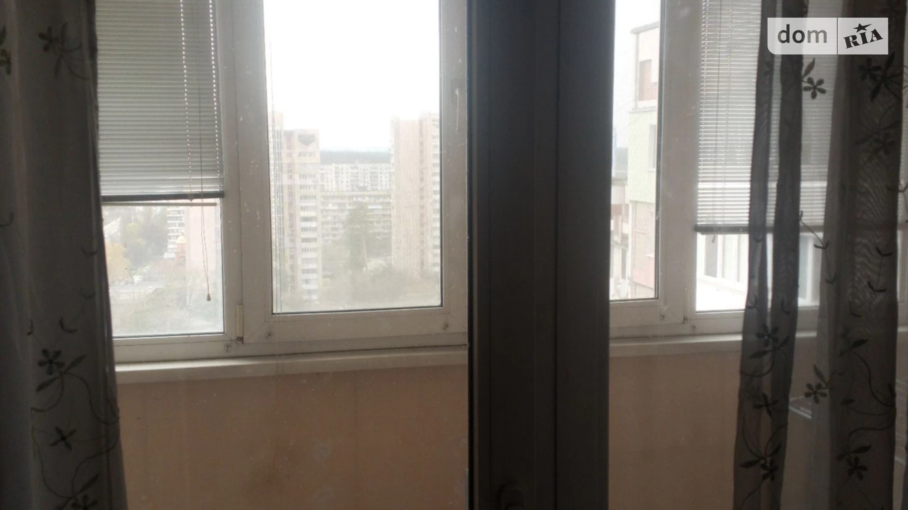 Продается 1-комнатная квартира 42 кв. м в Киеве, ул. Ореста Васкула(Феодори Пушиной), 49 - фото 4