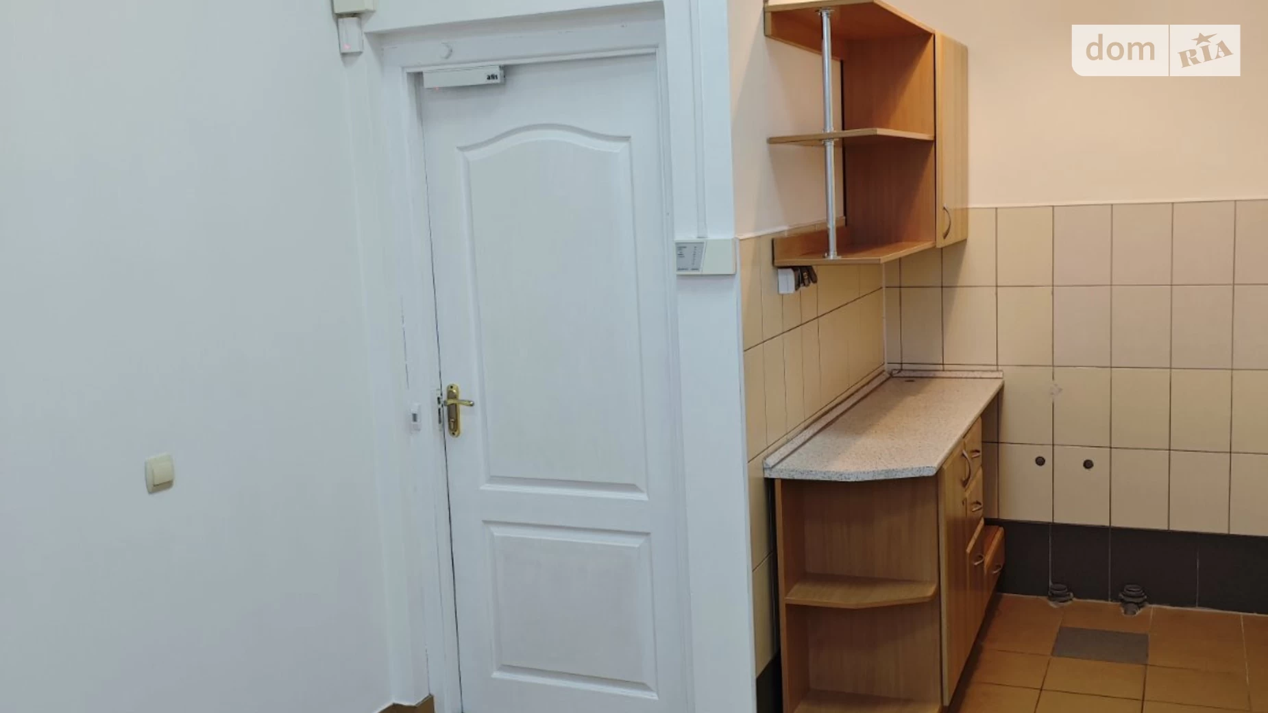 Здається в оренду офіс 18 кв. м в бізнес-центрі, цена: 8500 грн - фото 3