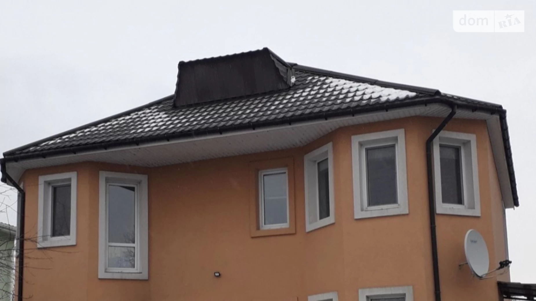 Продается дом на 2 этажа 180 кв. м с гаражом, цена: 175000 $ - фото 2