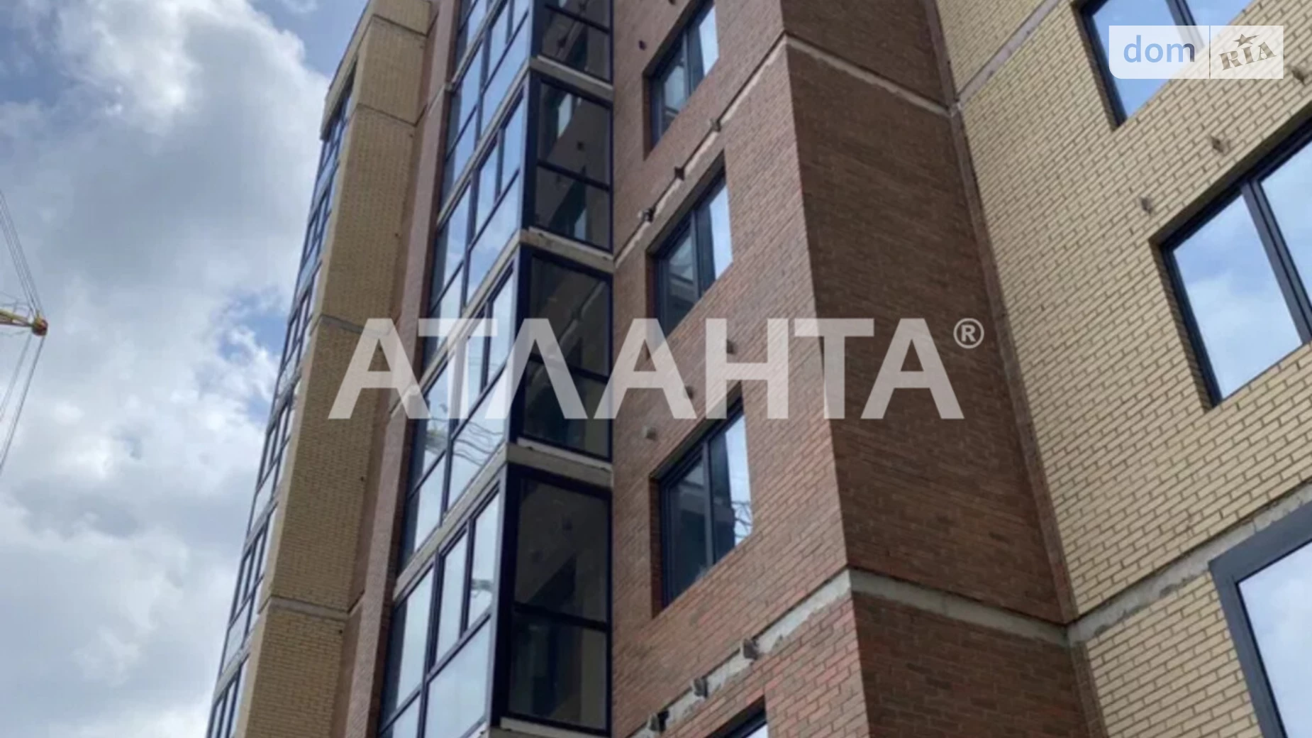 Продается 2-комнатная квартира 65 кв. м в Черновцах - фото 3