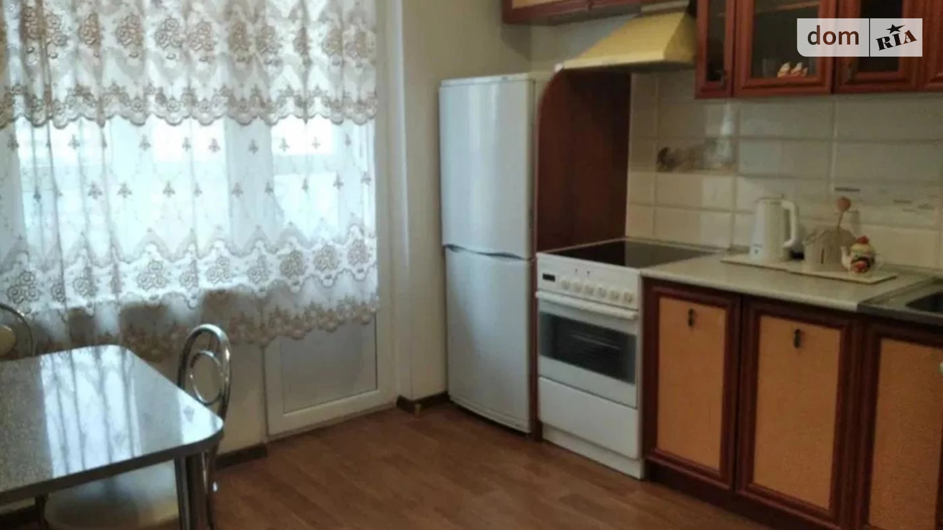 Продается 1-комнатная квартира 38 кв. м в Киеве, ул. Софии Русовой, 7 - фото 2