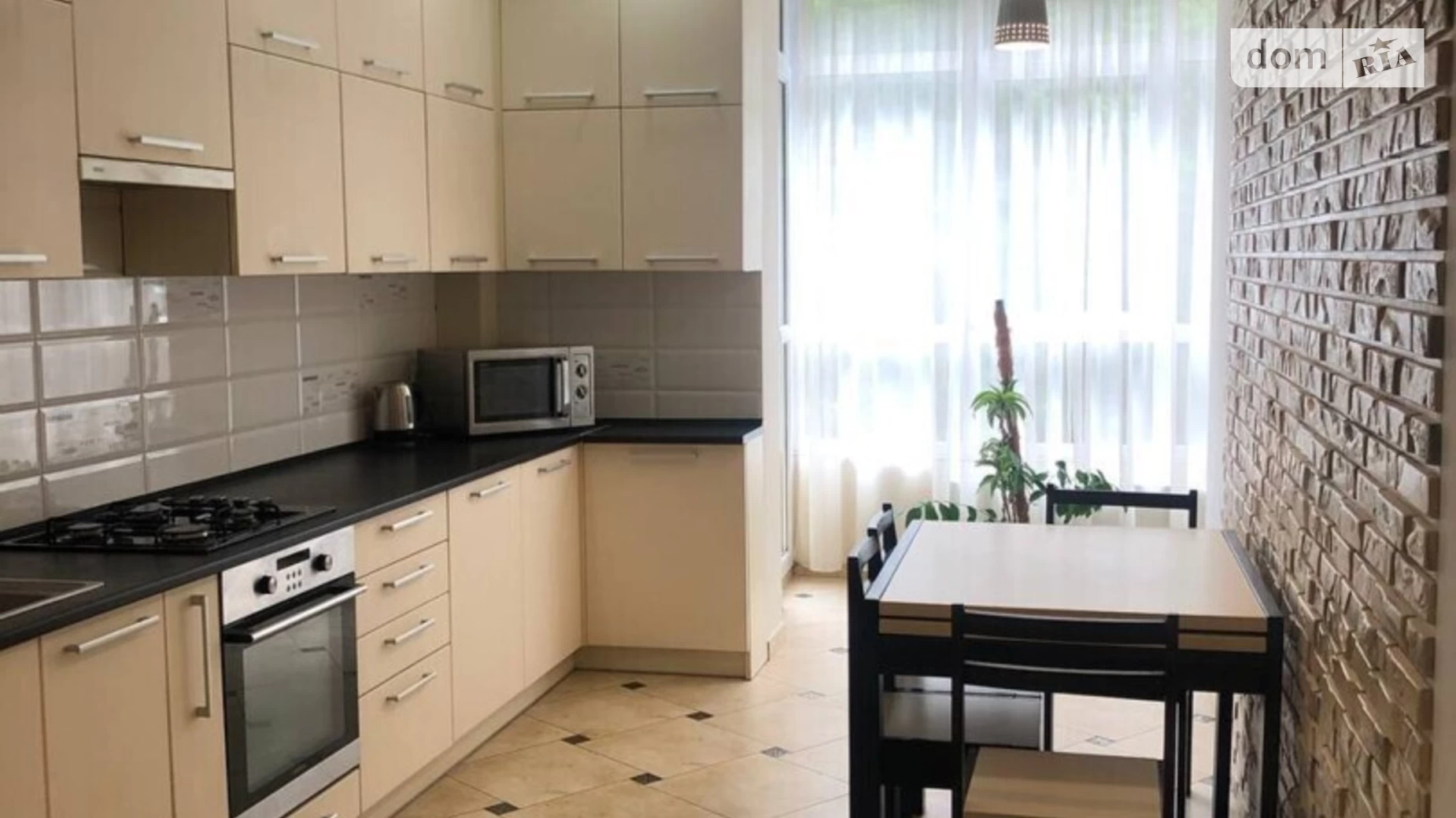 Сдается в аренду 2-комнатная квартира 65.7 кв. м в Львове, цена: 680 $ - фото 2