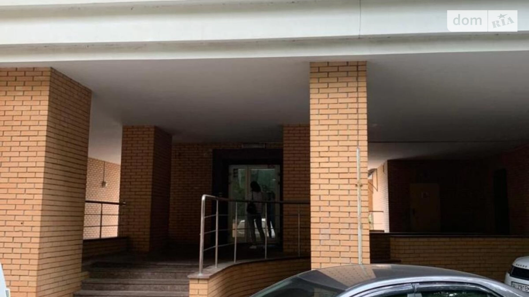 Продается офис 1769.8 кв. м в бизнес-центре, цена: 3000000 $ - фото 4