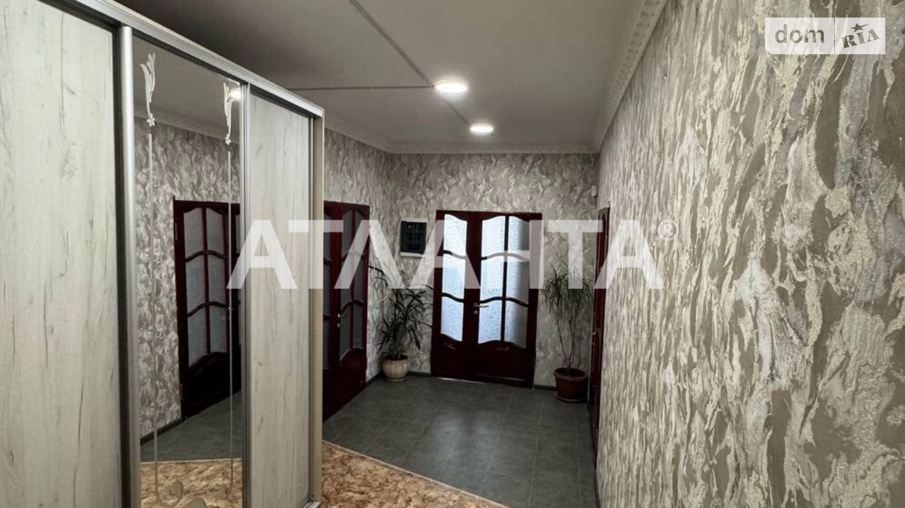 Продается дом на 2 этажа 233 кв. м с балконом, цена: 150000 $ - фото 5
