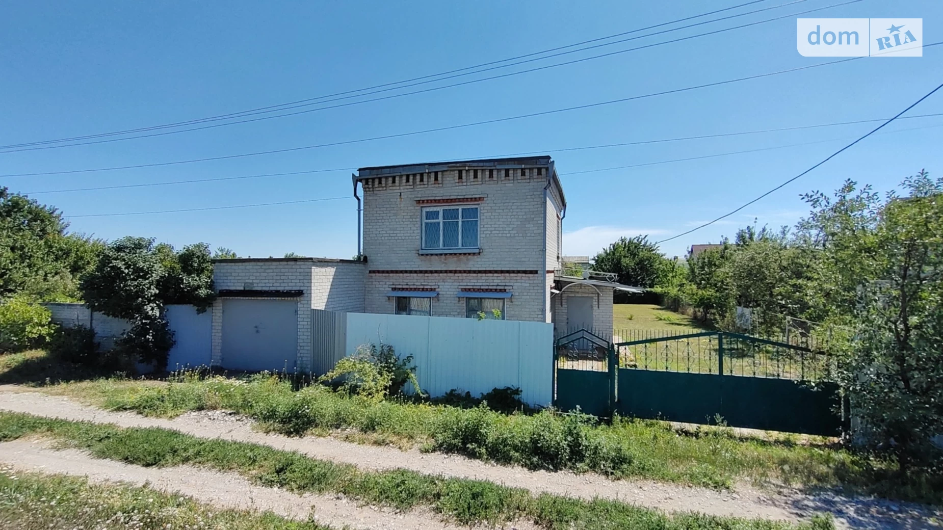 Продается дом на 2 этажа 107 кв. м с гаражом, цена: 25000 $ - фото 2