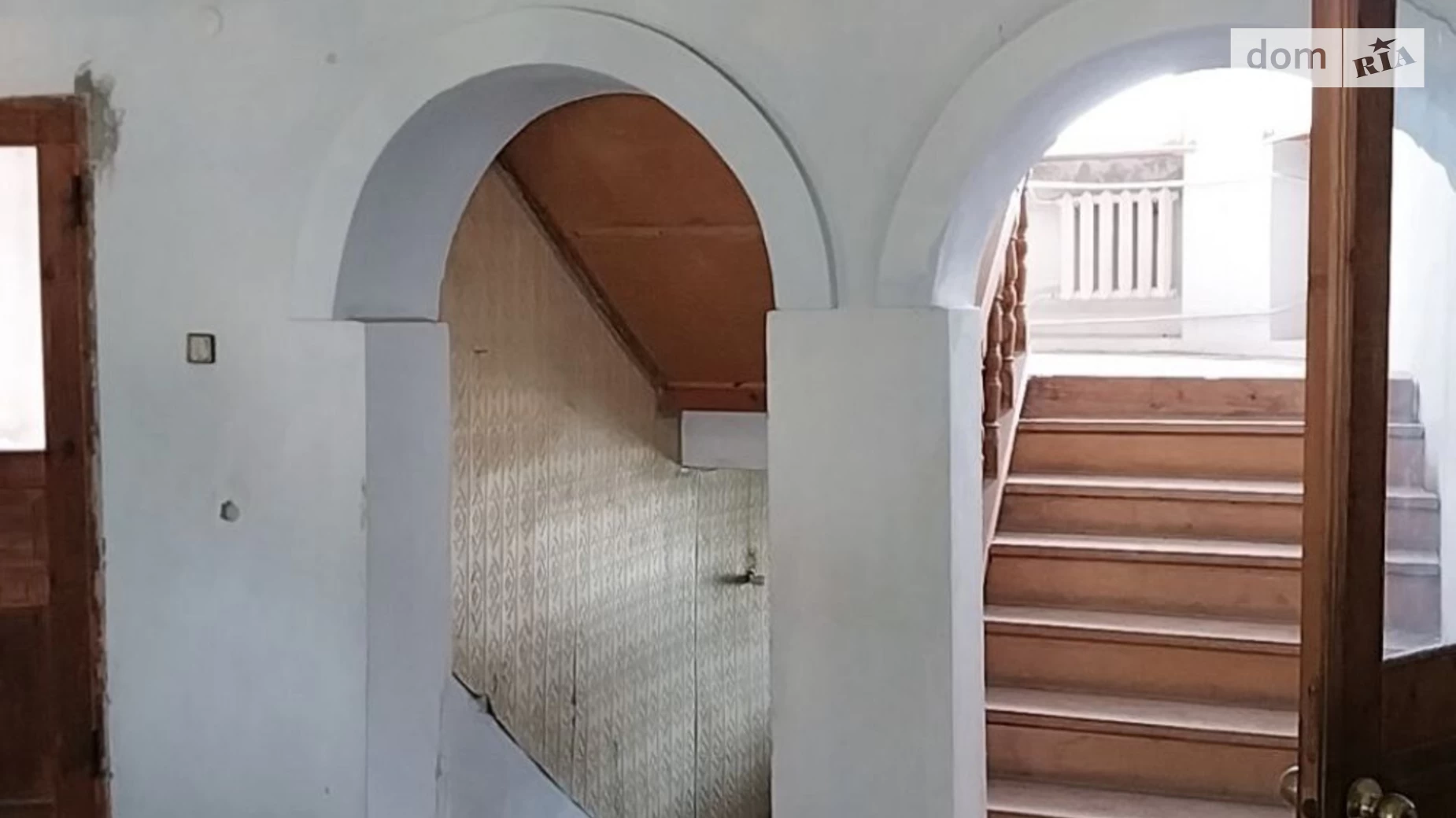 Продается дом на 3 этажа 268 кв. м с верандой, цена: 43000 $ - фото 4