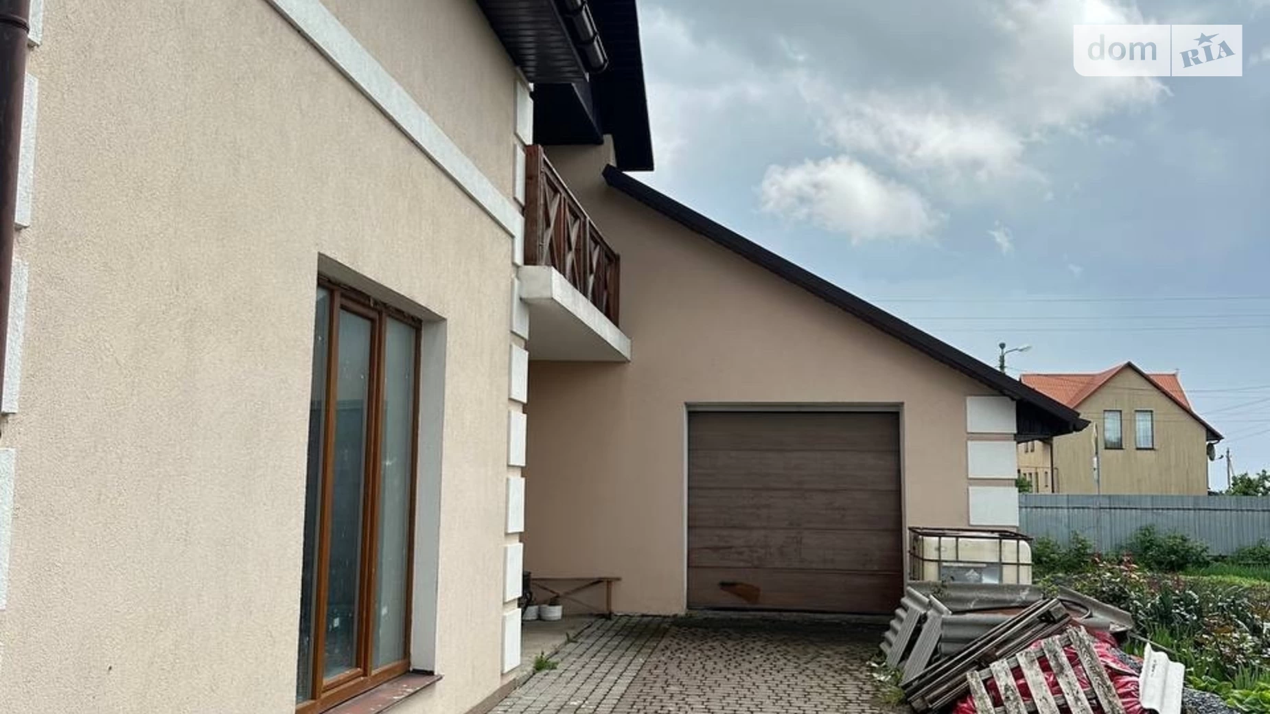 Продается дом на 2 этажа 295 кв. м с камином, цена: 180000 $ - фото 2
