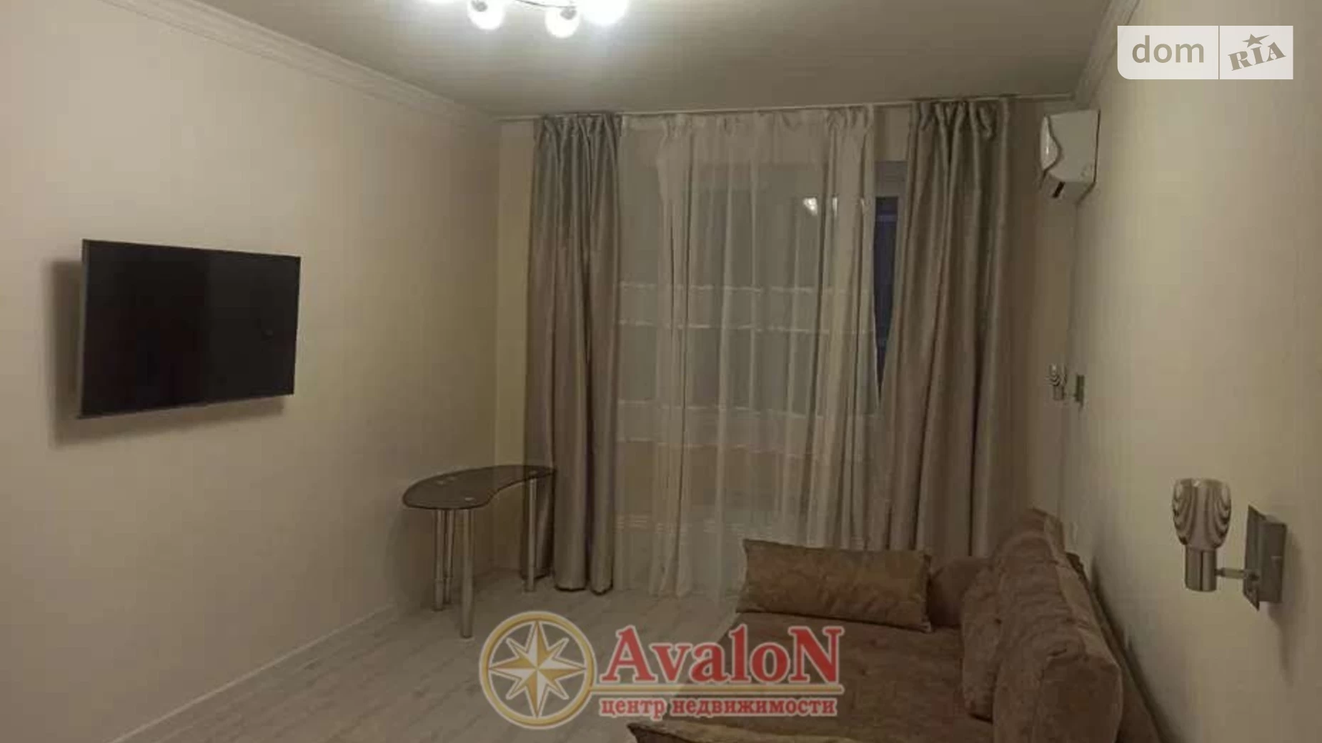 Продается 1-комнатная квартира 43 кв. м в Одессе, ул. Академика Сахарова, 5Г - фото 3