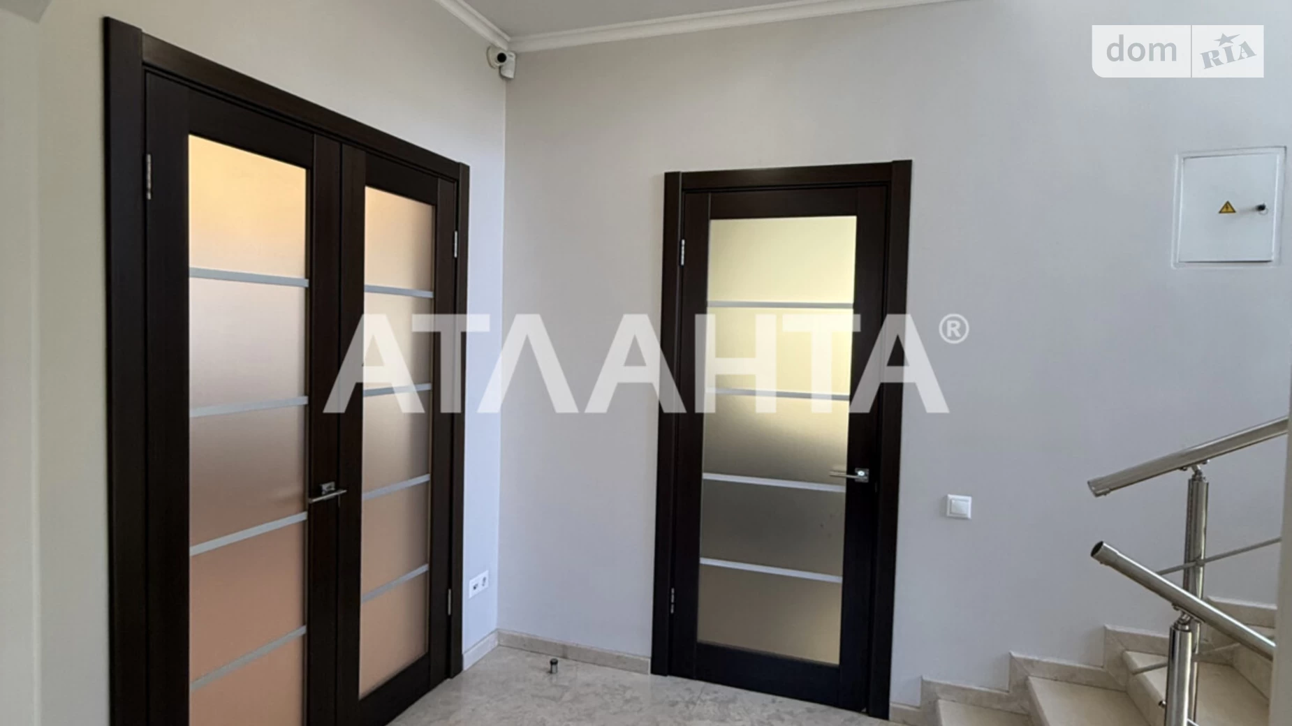 Продается дом на 3 этажа 330 кв. м с баней/сауной, цена: 350000 $ - фото 5