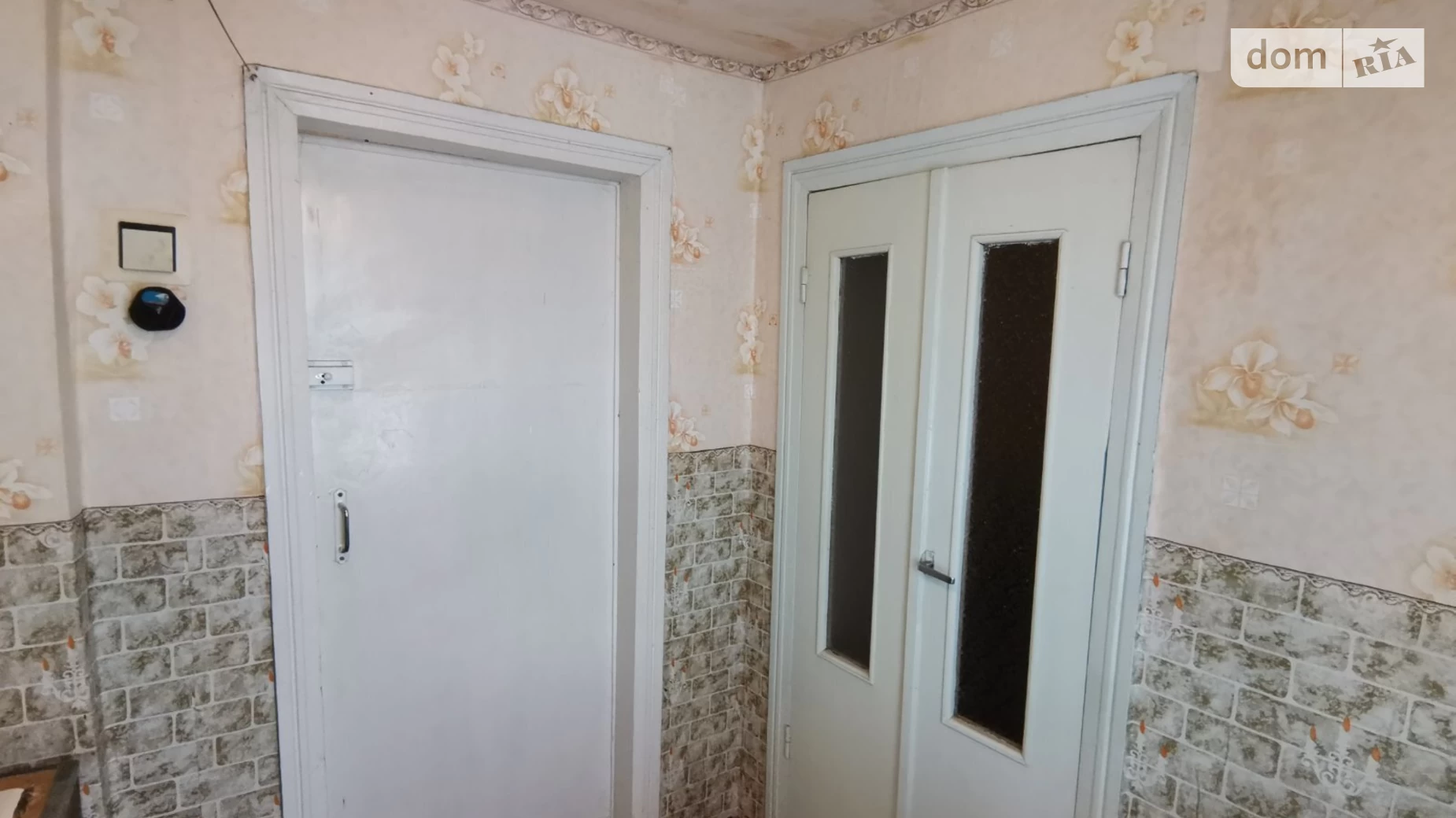 Продается одноэтажный дом 64 кв. м с бассейном, цена: 28000 $ - фото 2