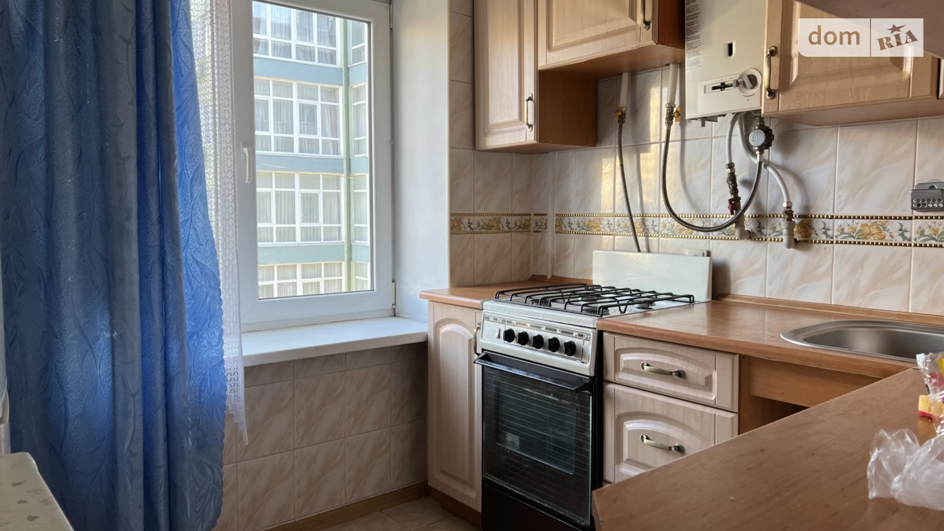 Сдается в аренду 3-комнатная квартира 63 кв. м в Ивано-Франковске, ул. Галицкая, 64 - фото 4