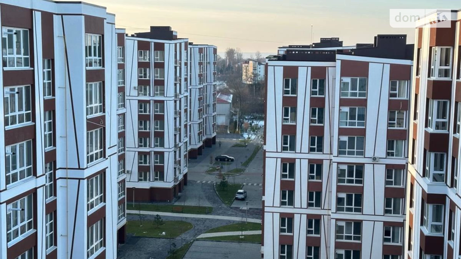 Продается 2-комнатная квартира 55 кв. м в Ивано-Франковске, ул. Павла Полуботка, 18 корпус 10 - фото 5
