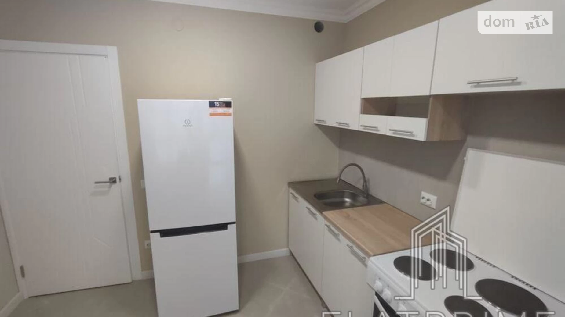 Продается 1-комнатная квартира 37 кв. м в Киеве, ул. Берковецкая, 6 - фото 3