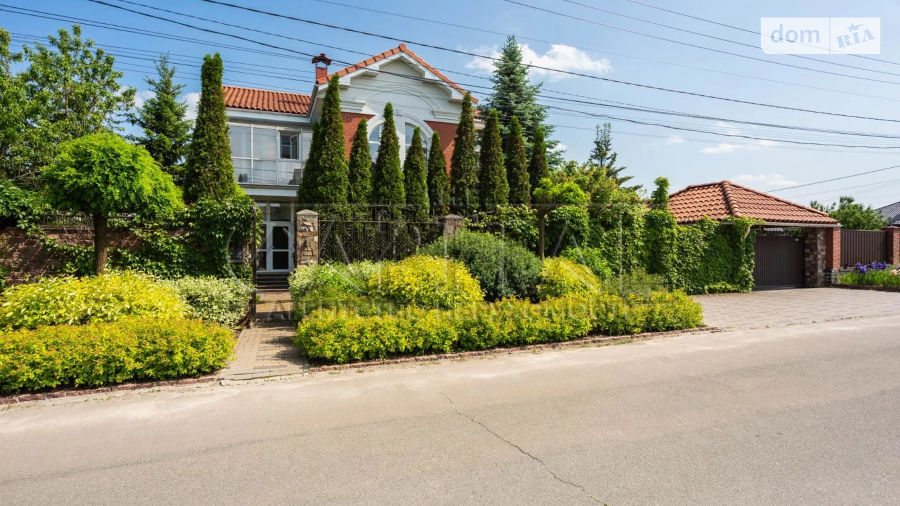 Продается дом на 2 этажа 229 кв. м с террасой, цена: 400000 $ - фото 2