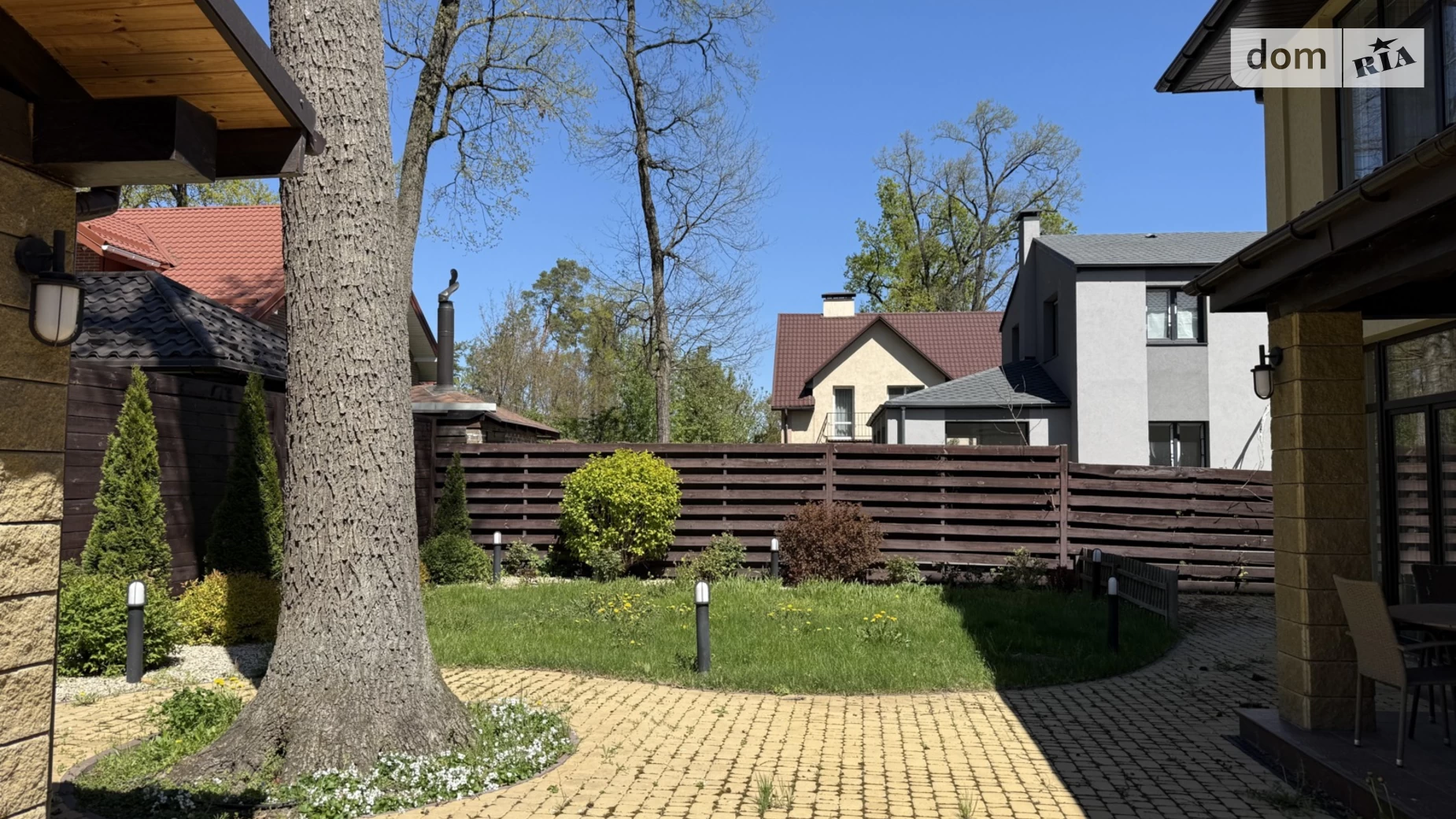 Продается дом на 2 этажа 149.5 кв. м с террасой, цена: 237000 $ - фото 2