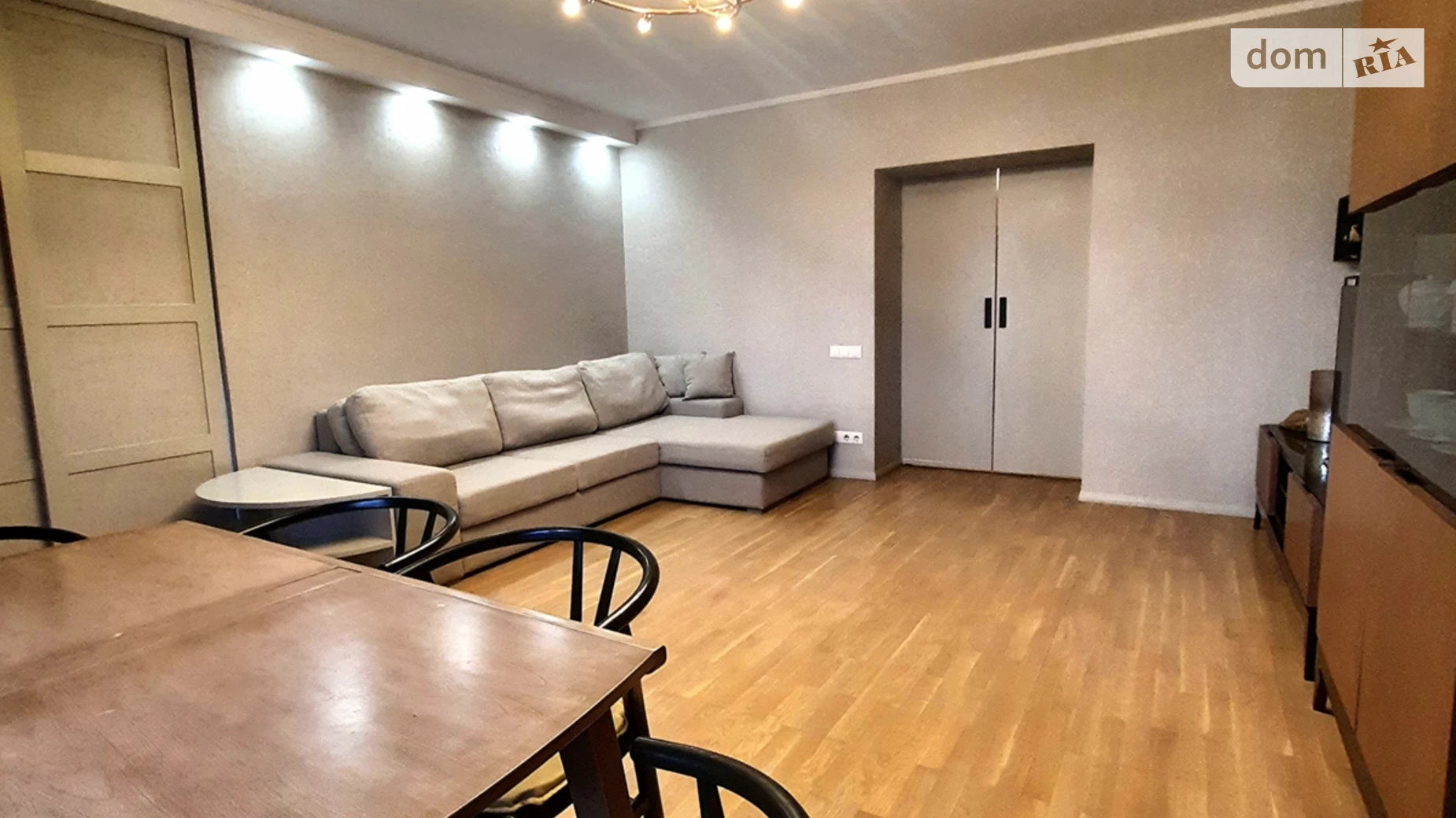 Сдается в аренду 3-комнатная квартира 135 кв. м в Киеве, просп. Владимира Ивасюка, 22 - фото 2