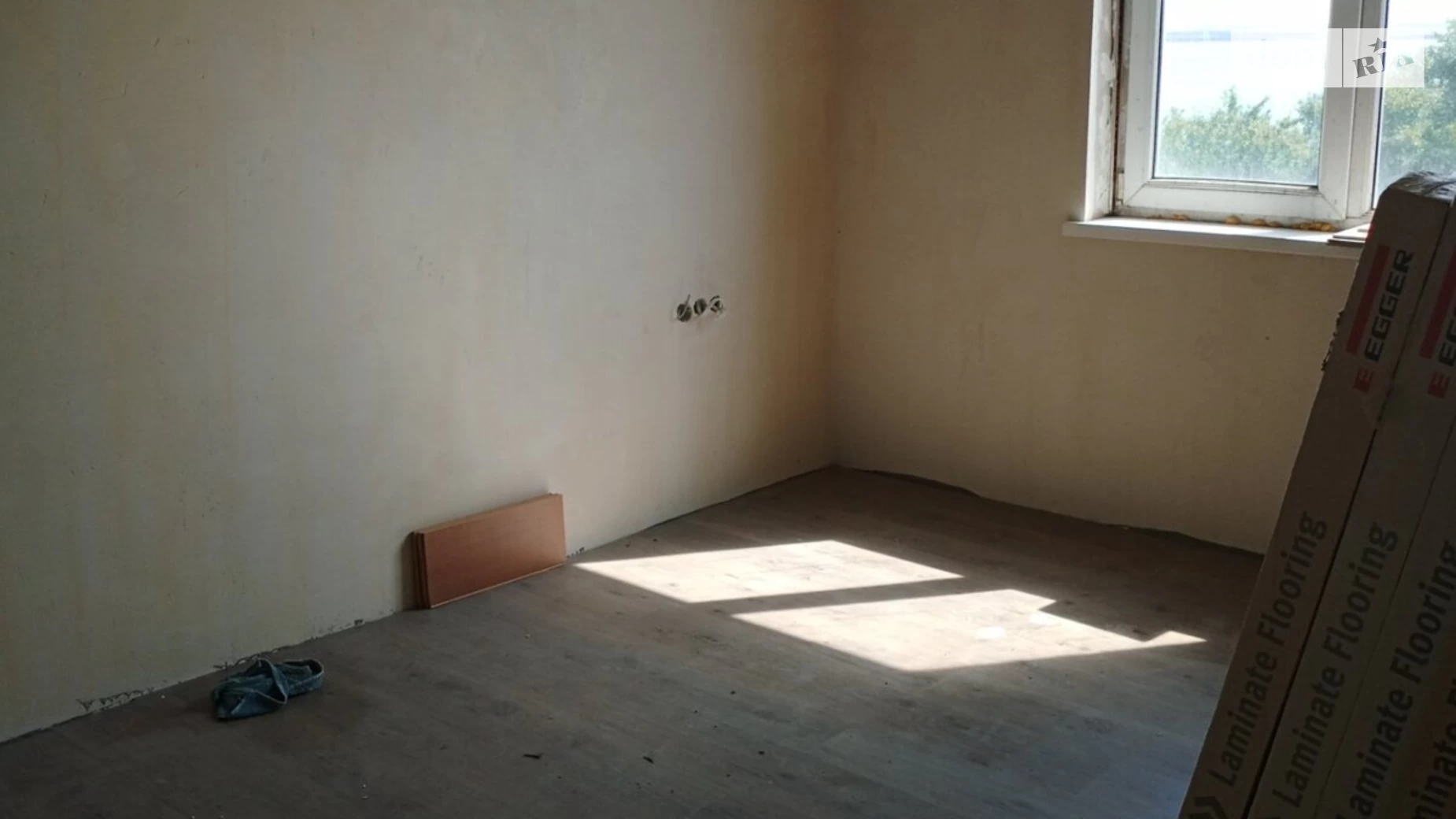 Продается дом на 2 этажа 100 кв. м с бассейном, цена: 34000 $ - фото 4