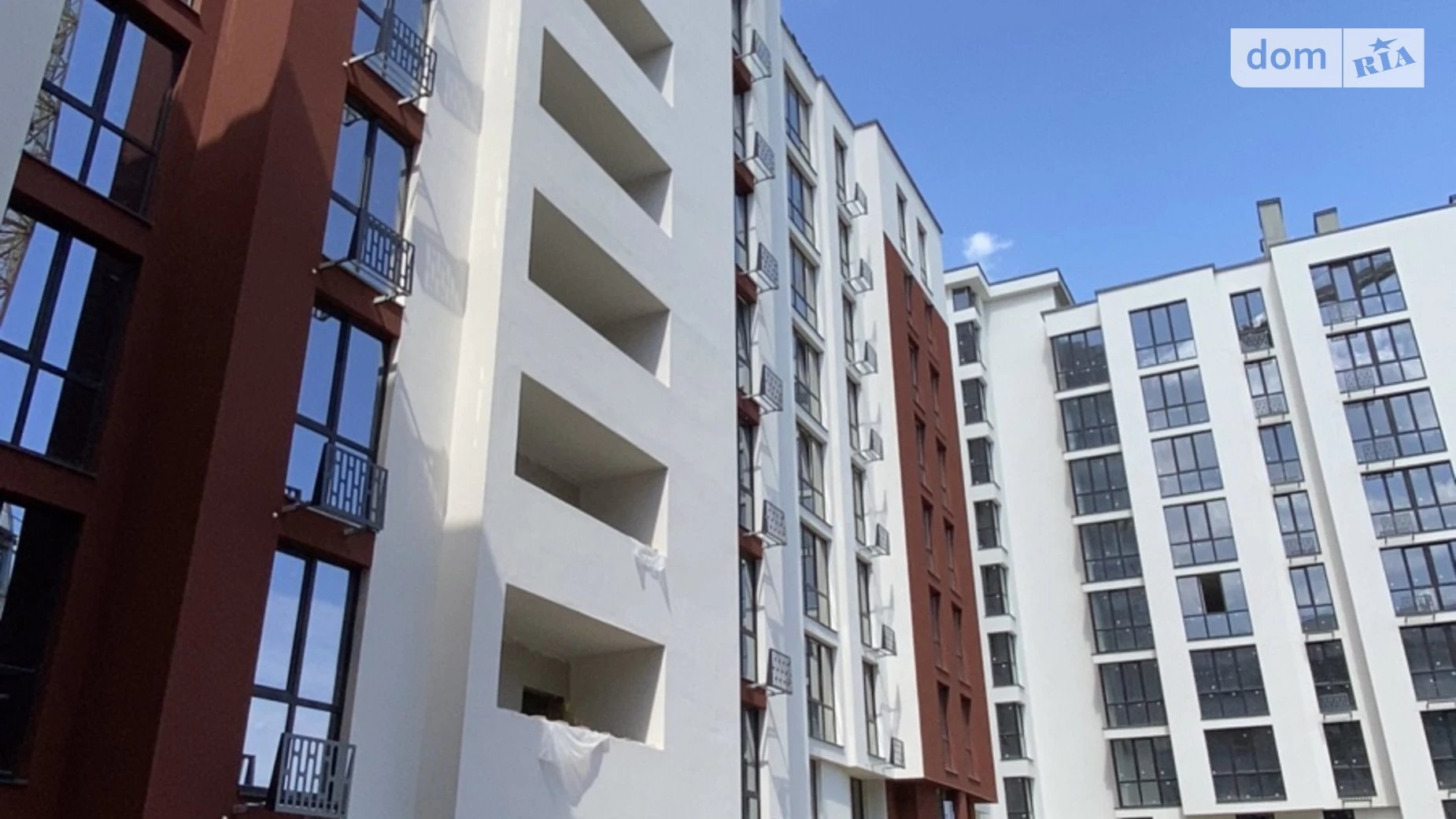 Продается 2-комнатная квартира 62 кв. м в Ивано-Франковске, ул. Химиков, 29 - фото 2