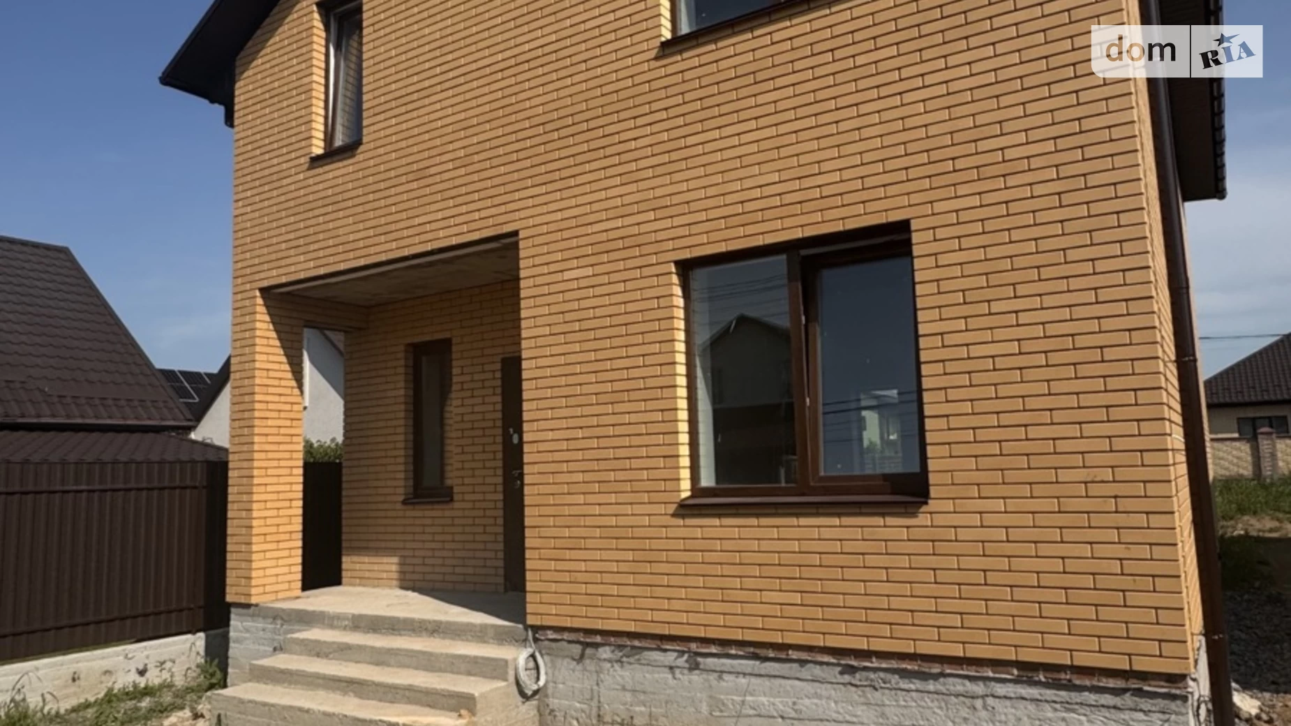 Продается дом на 2 этажа 120 кв. м с балконом, цена: 105000 $ - фото 2