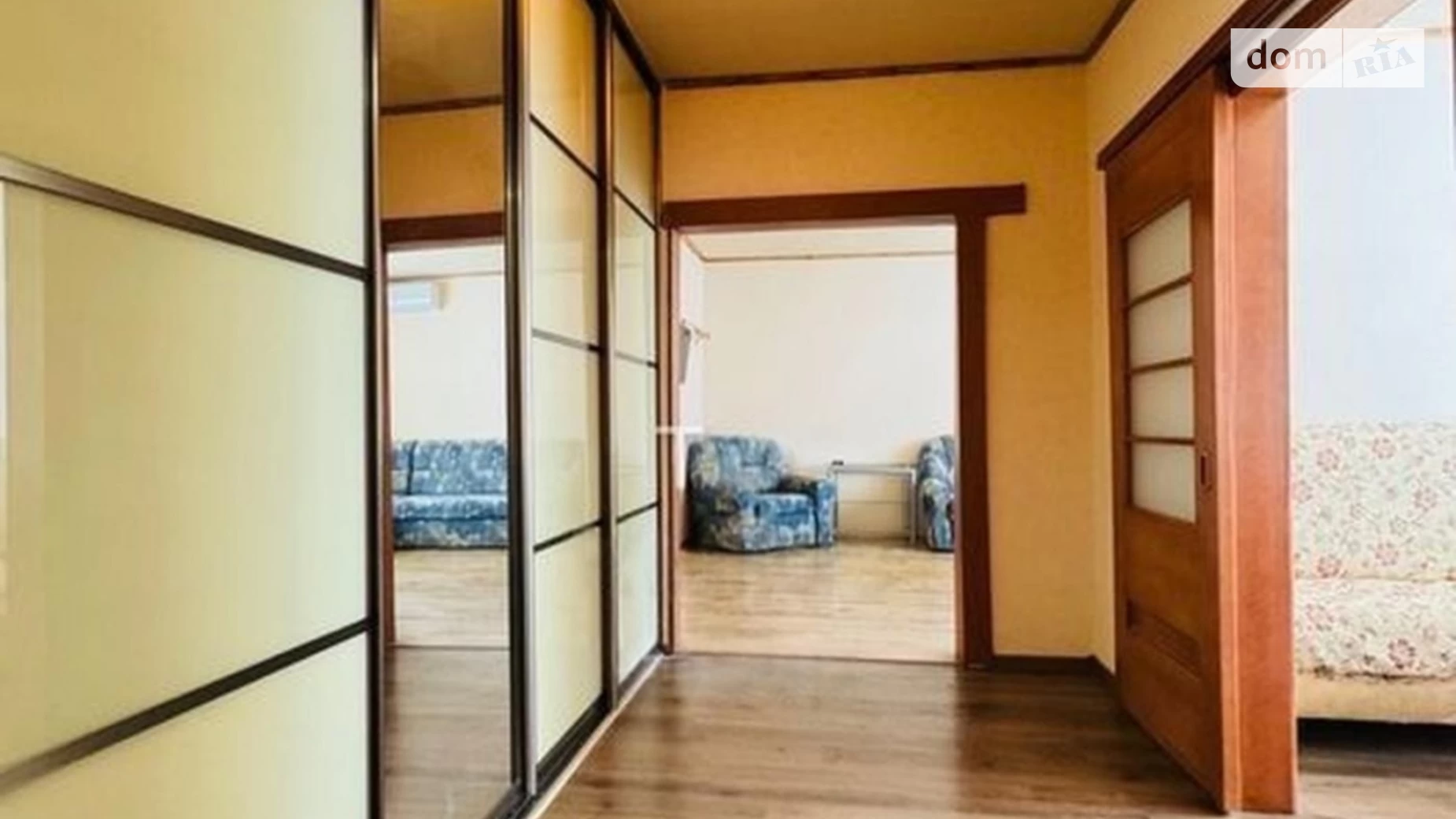 Продается 1-комнатная квартира 47 кв. м в Киеве, просп. Николая  Бажана, 26 - фото 2