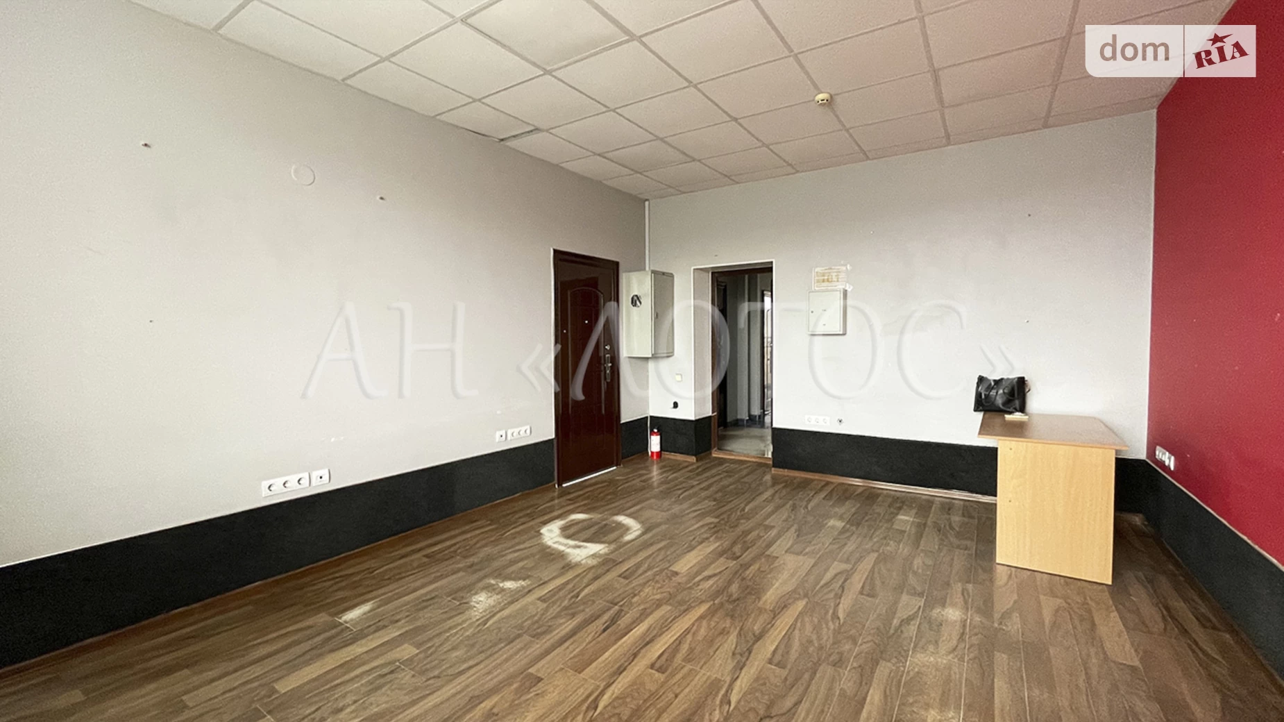 Сдается в аренду офис 52 кв. м в бизнес-центре, цена: 12200 грн - фото 3