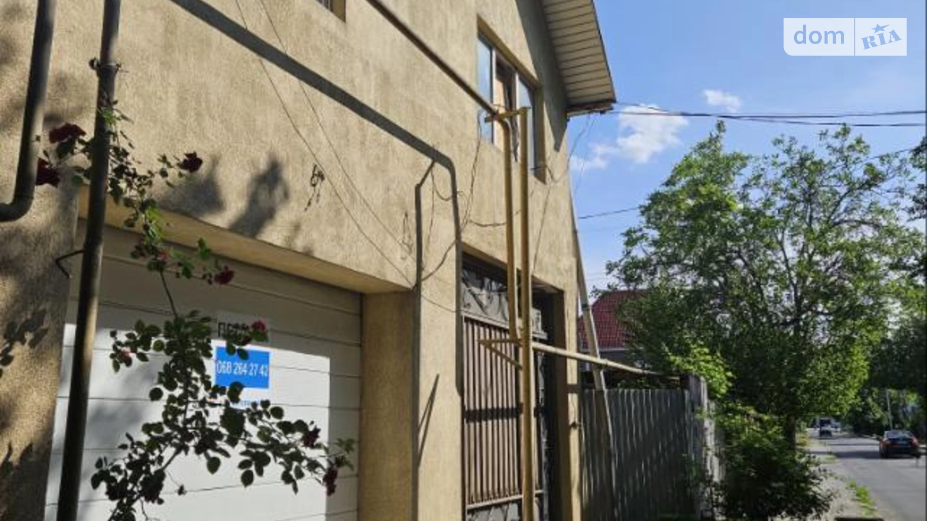 Продается дом на 2 этажа 200 кв. м с бассейном, цена: 77000 $ - фото 2