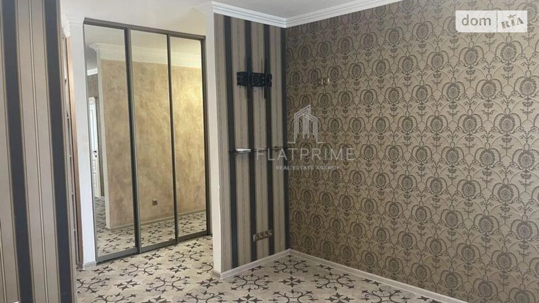 Продается 2-комнатная квартира 75 кв. м в Киеве, ул. Урловская, 23В - фото 4