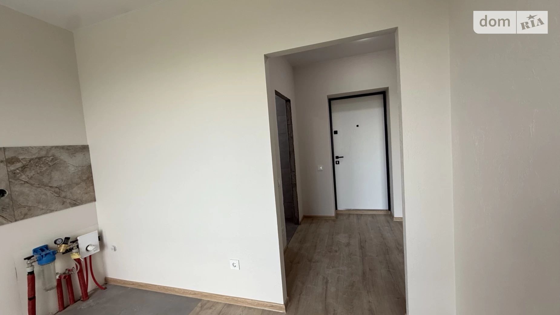 Продается 1-комнатная квартира 37.8 кв. м в Гостомеле, ул. Украинская - фото 4