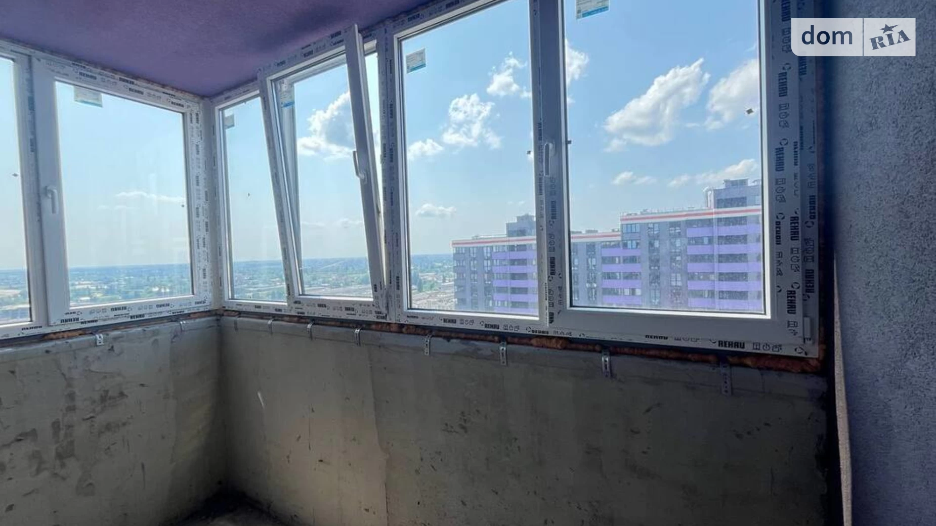Продается 3-комнатная квартира 82.2 кв. м в Киеве, просп. Воздушных Сил(Воздухофлотский), 56 - фото 2