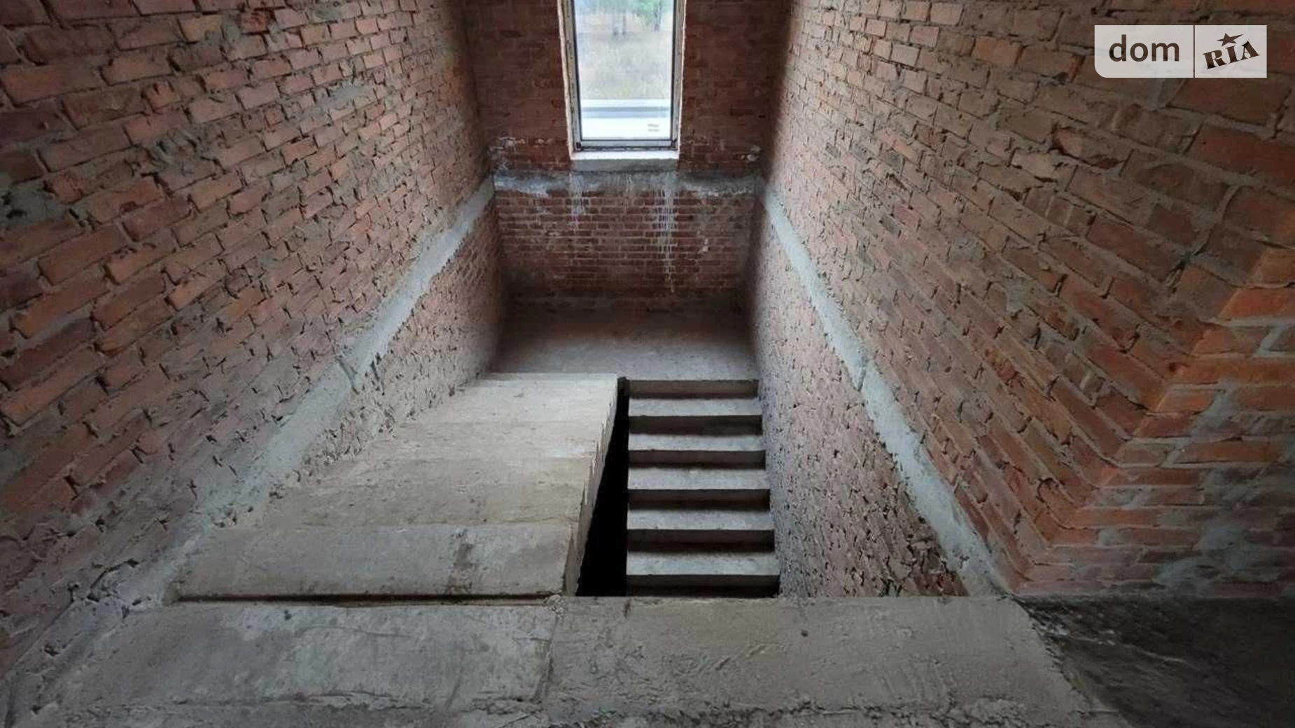 Продается дом на 2 этажа 500 кв. м с гаражом, цена: 550000 $ - фото 4