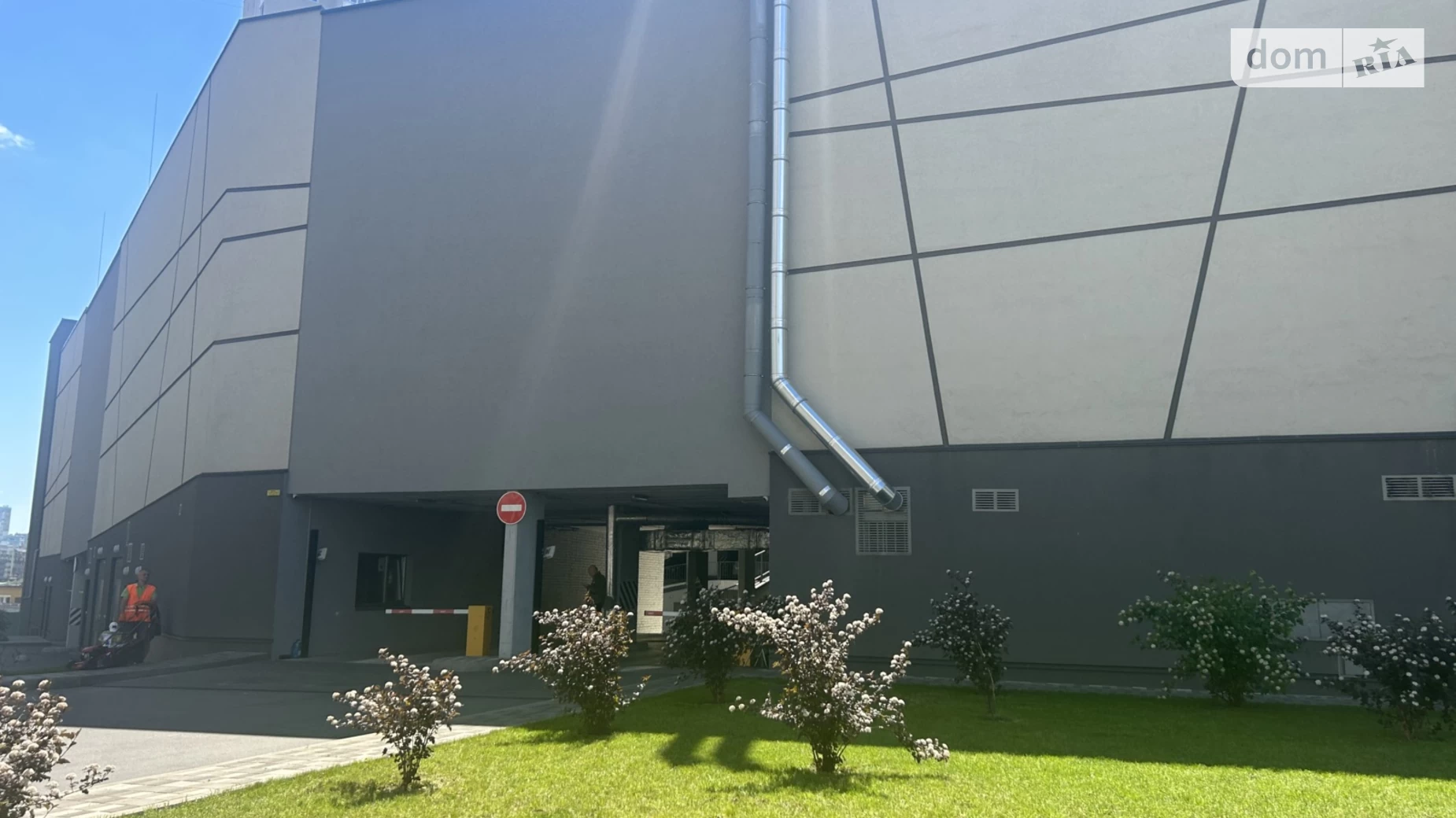 Продается подземный паркинг под легковое авто на 14 кв. м, цена: 16500 $ - фото 2