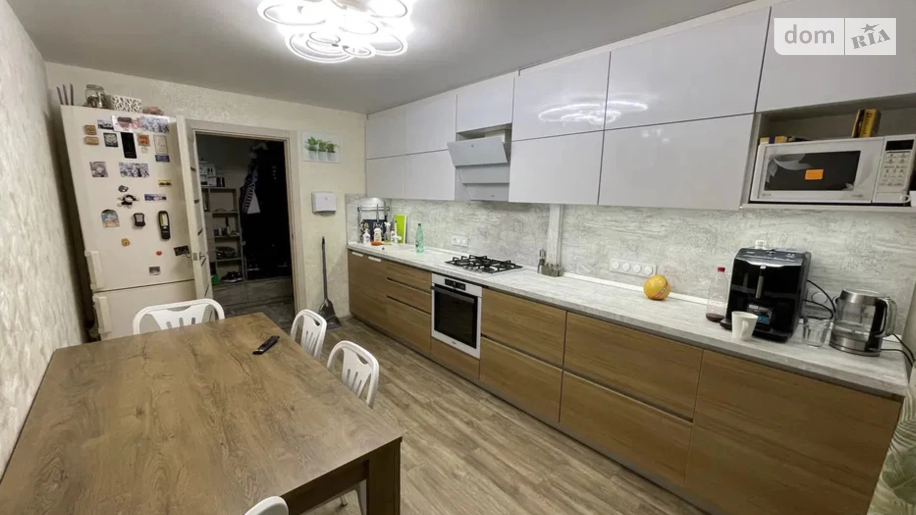 Продається 3-кімнатна квартира 82 кв. м у Дніпрі, просп. Героїв, 3 - фото 2
