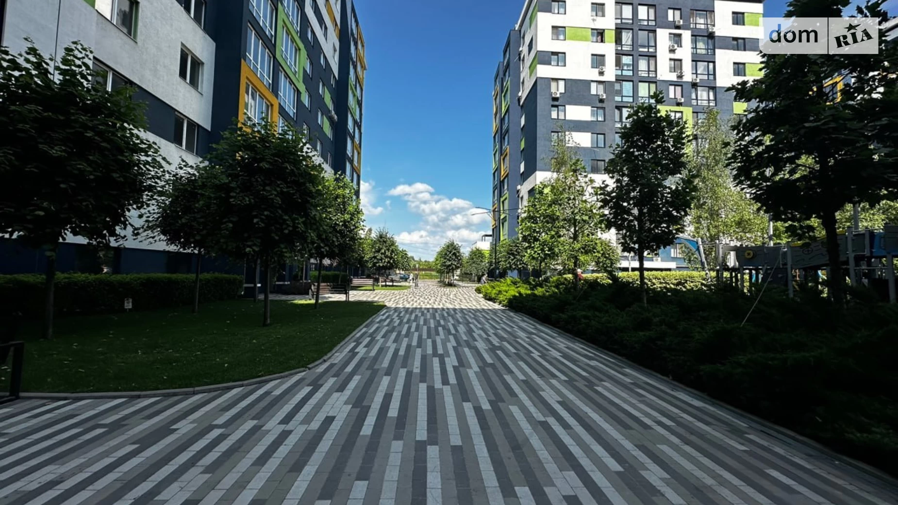 Продается 1-комнатная квартира 28.84 кв. м в Буче, ул. Вишневая - фото 2