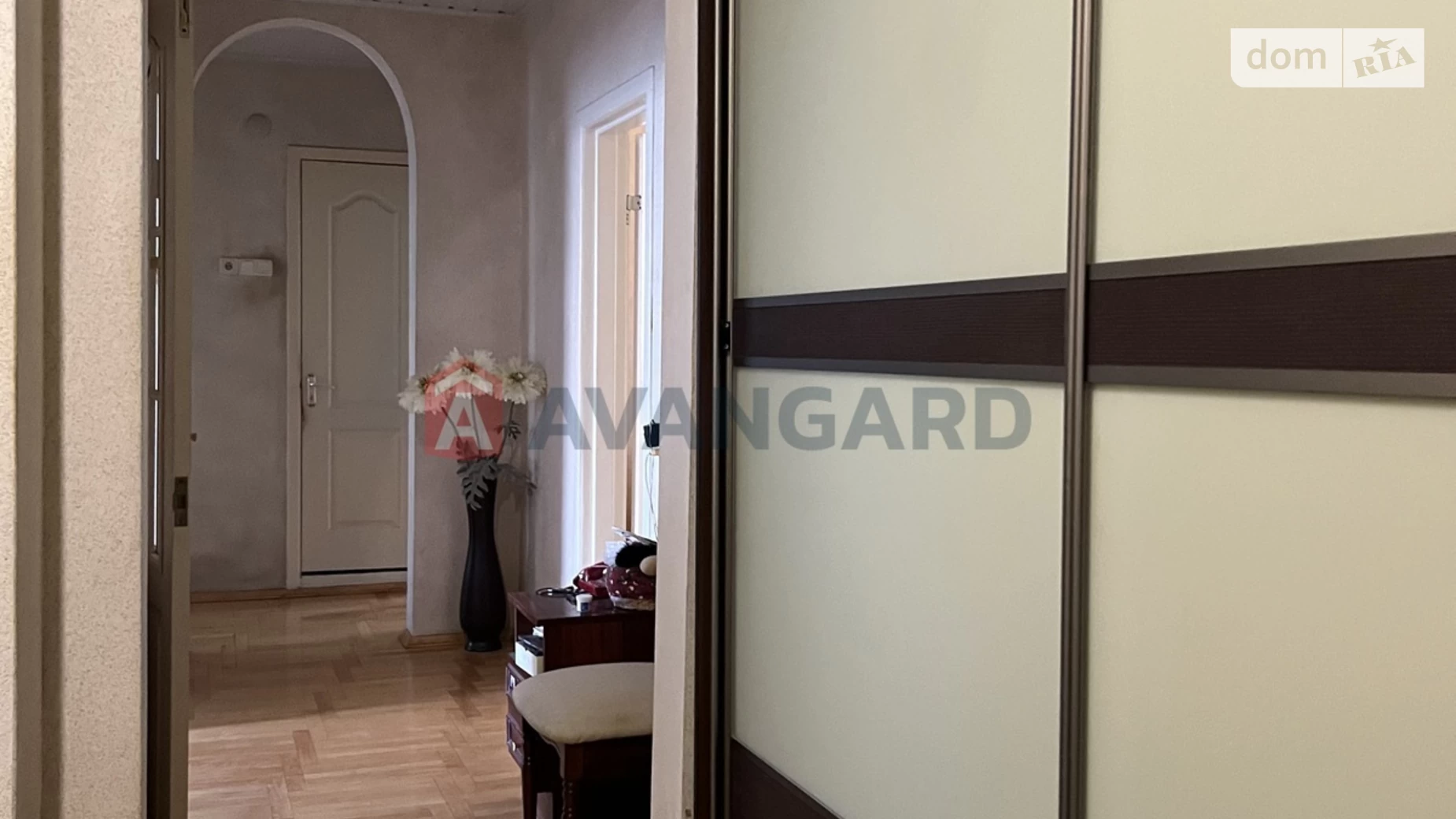 4-комнатная квартира 87 кв. м в, цена: 39000 $ - фото 3