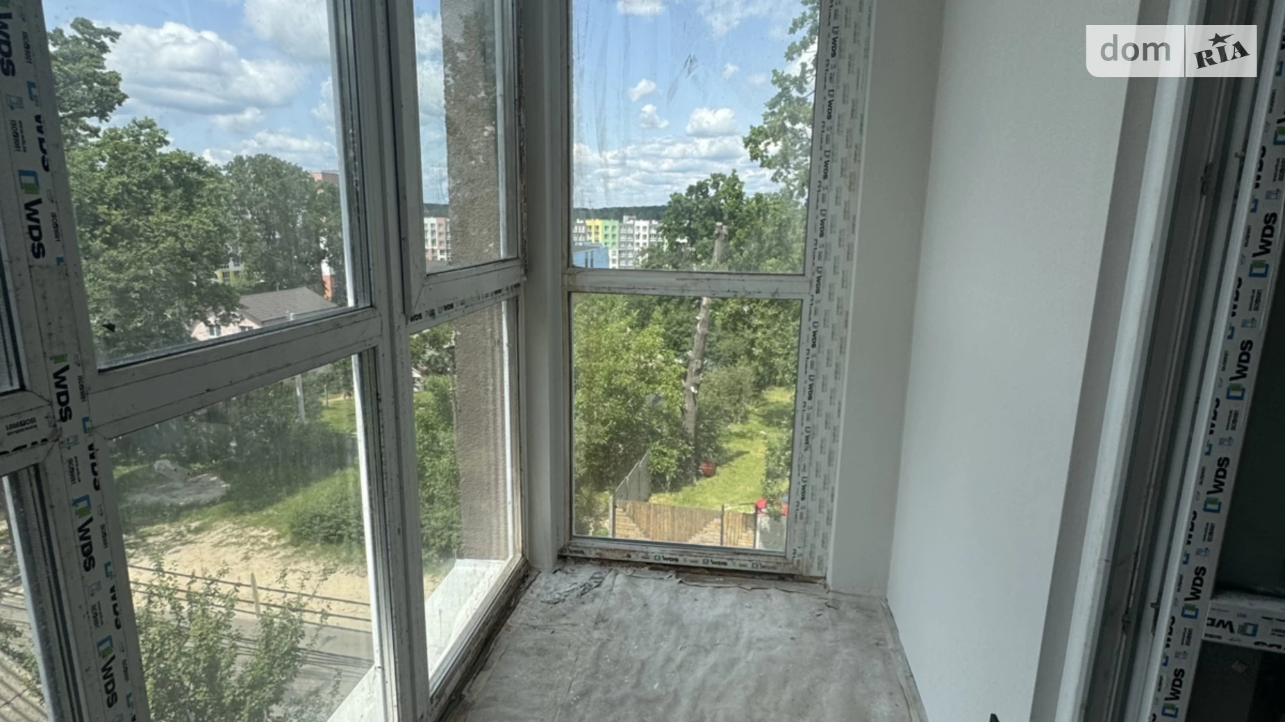 Продается 2-комнатная квартира 61 кв. м в Ирпене, ул. Николая Сингаевского(Новооскольская), 56 - фото 2
