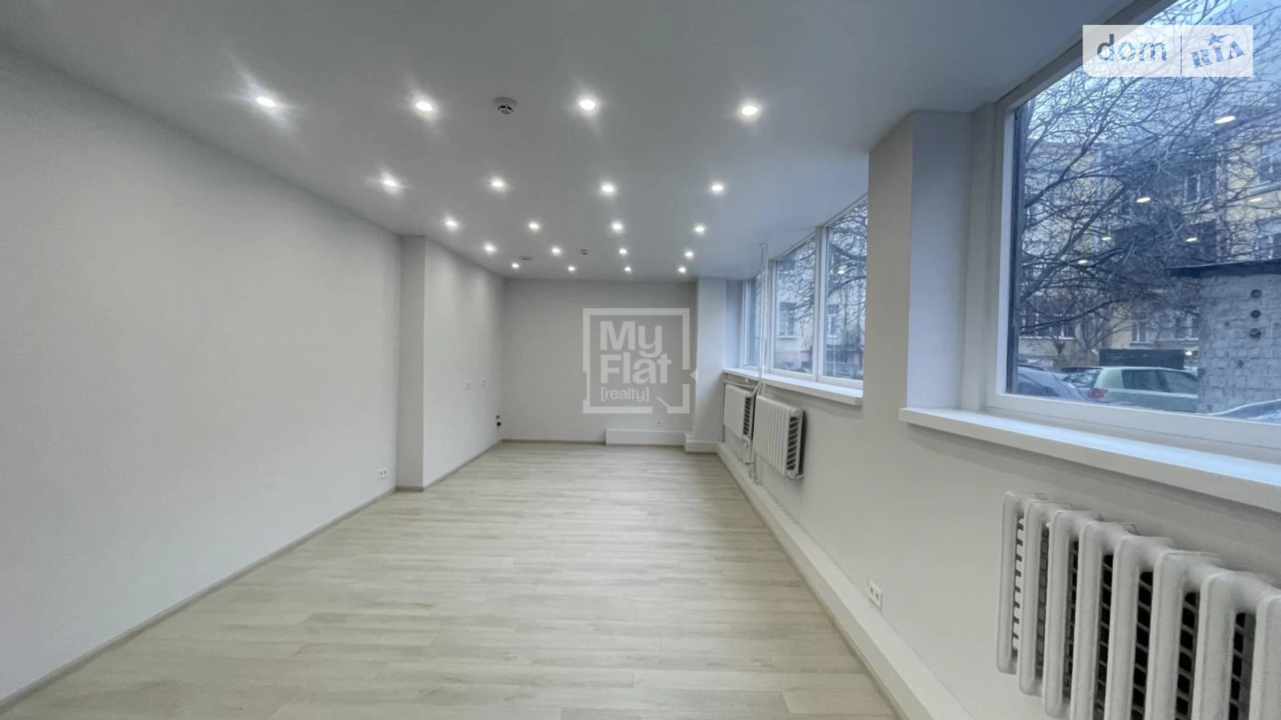 Сдается в аренду офис 280 кв. м в бизнес-центре, цена: 3600 $ - фото 4